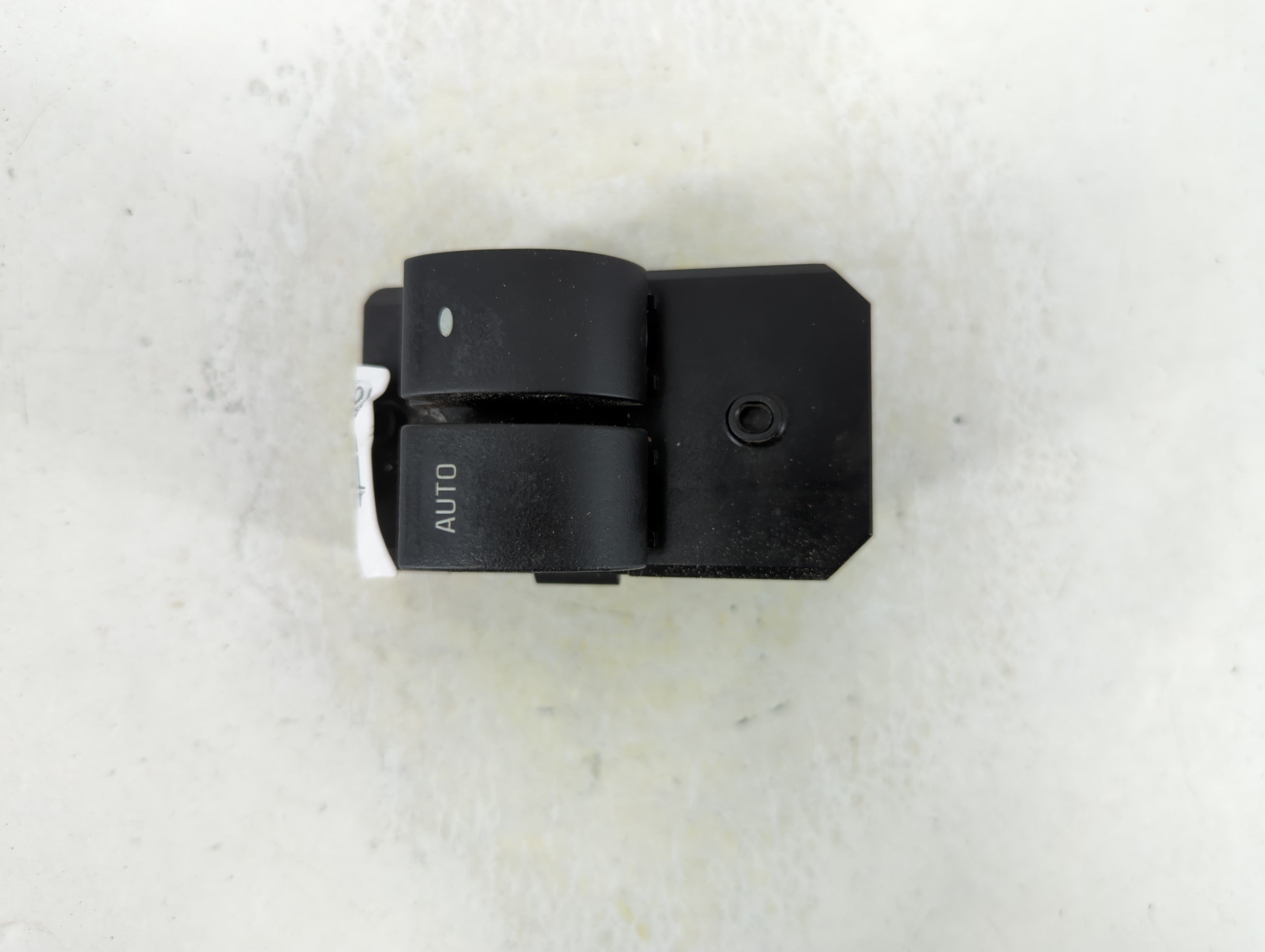 2008 Chevrolet Express 1500 Driver Left Door Master Power Window Switch 1049581 - Oemusedautoparts1.com
