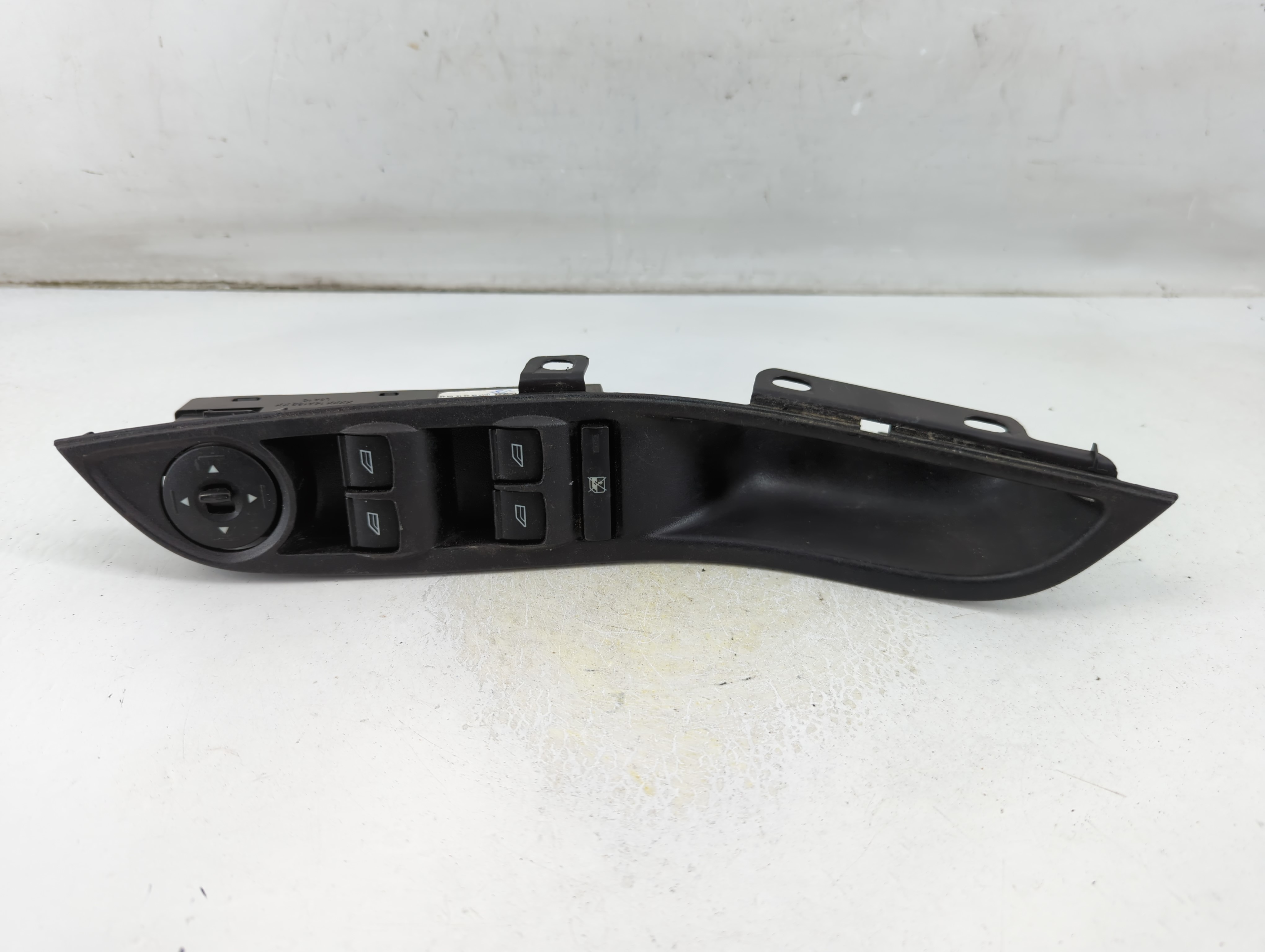 Picture of 2012-2018 Ford Focus Driver Left Door Master Power Window Switch 1049589