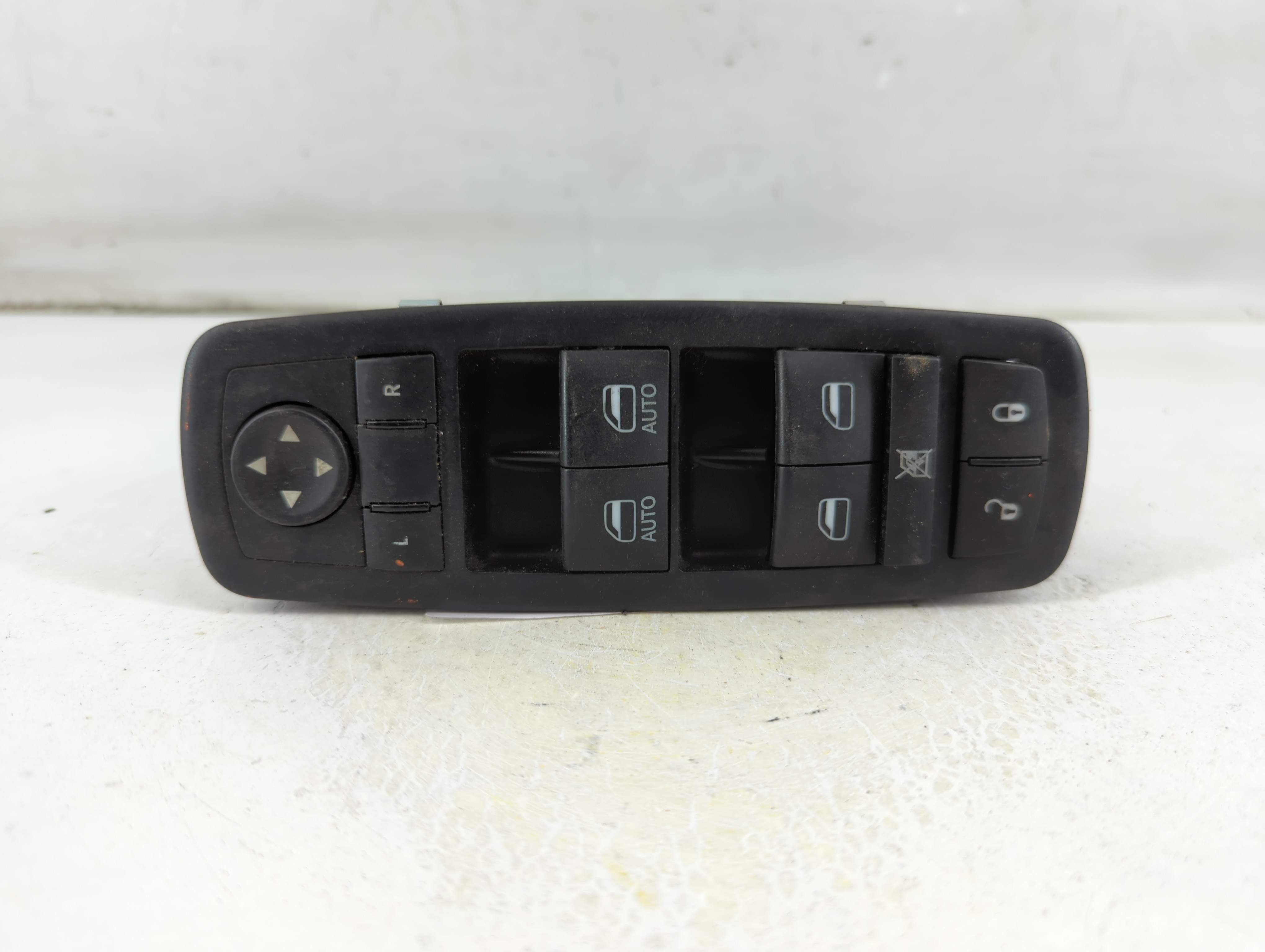 2015-2017 Chrysler 200 Driver Left Door Master Power Window Switch 1049591 - Oemusedautoparts1.com