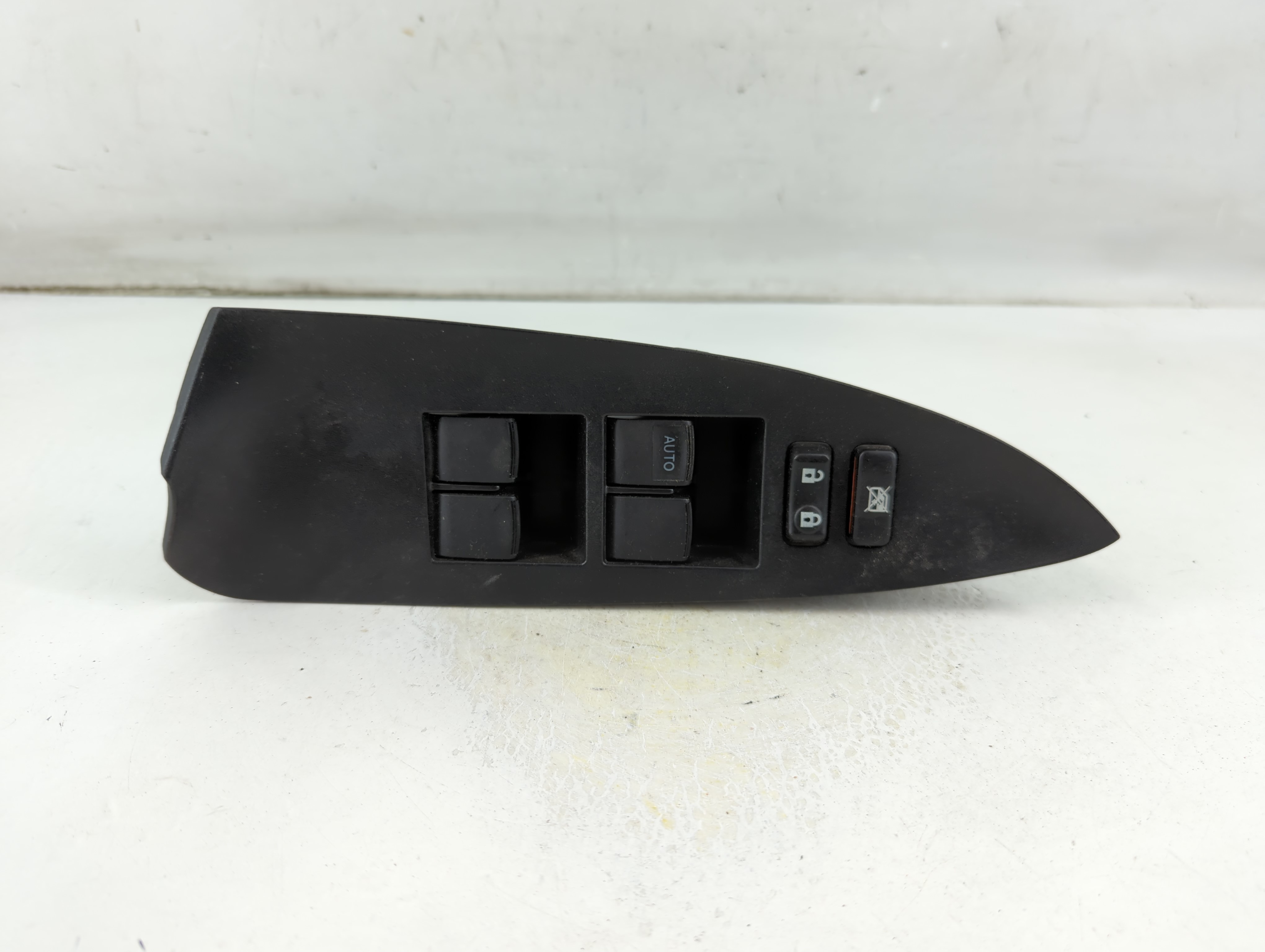 2006-2012 Toyota Rav4 Driver Left Door Master Power Window Switch 1049600 - Oemusedautoparts1.com