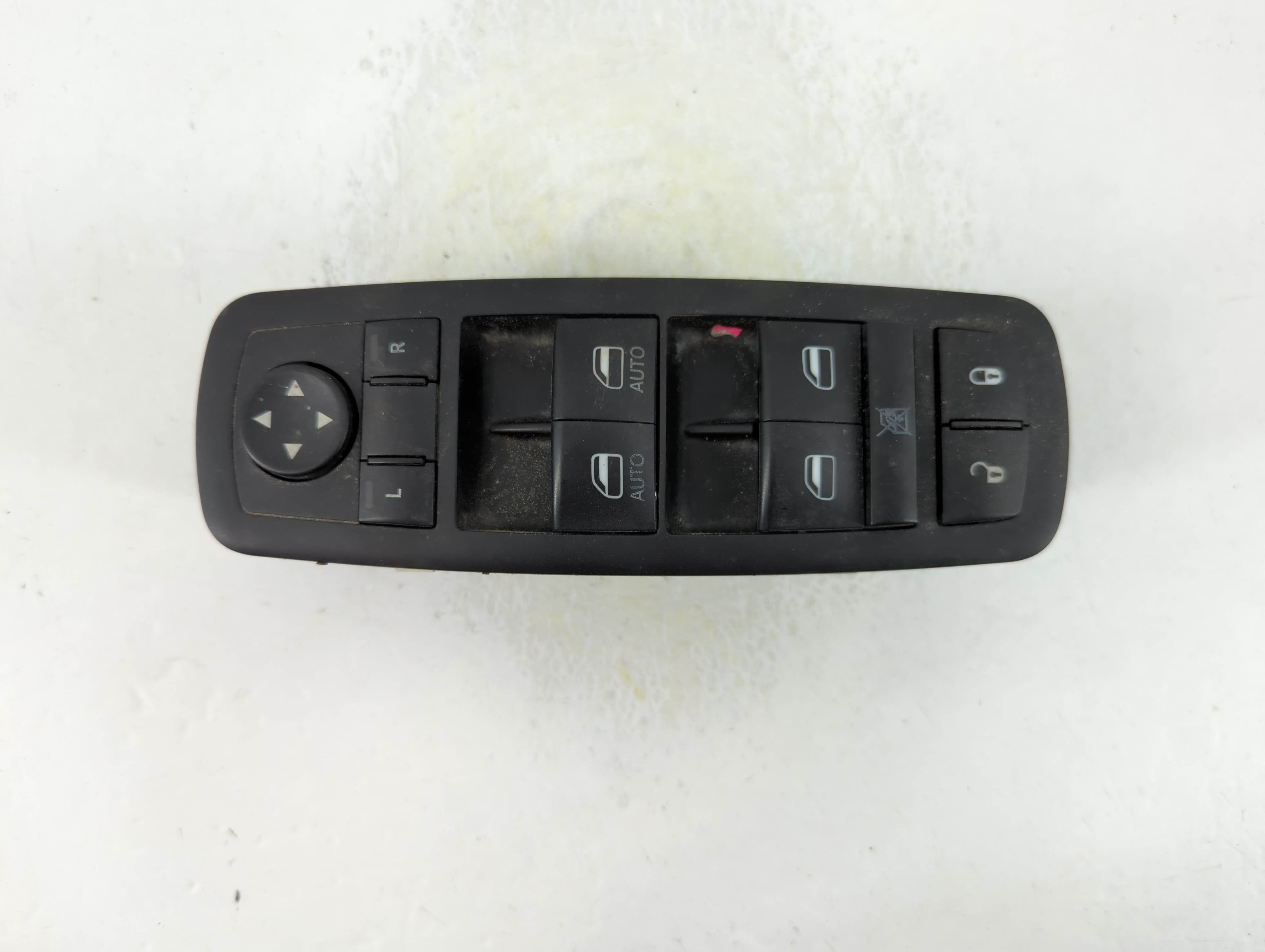 Picture of Dodge Caravan Driver Left Door Master Power Window Switch 68110871aa 1049606