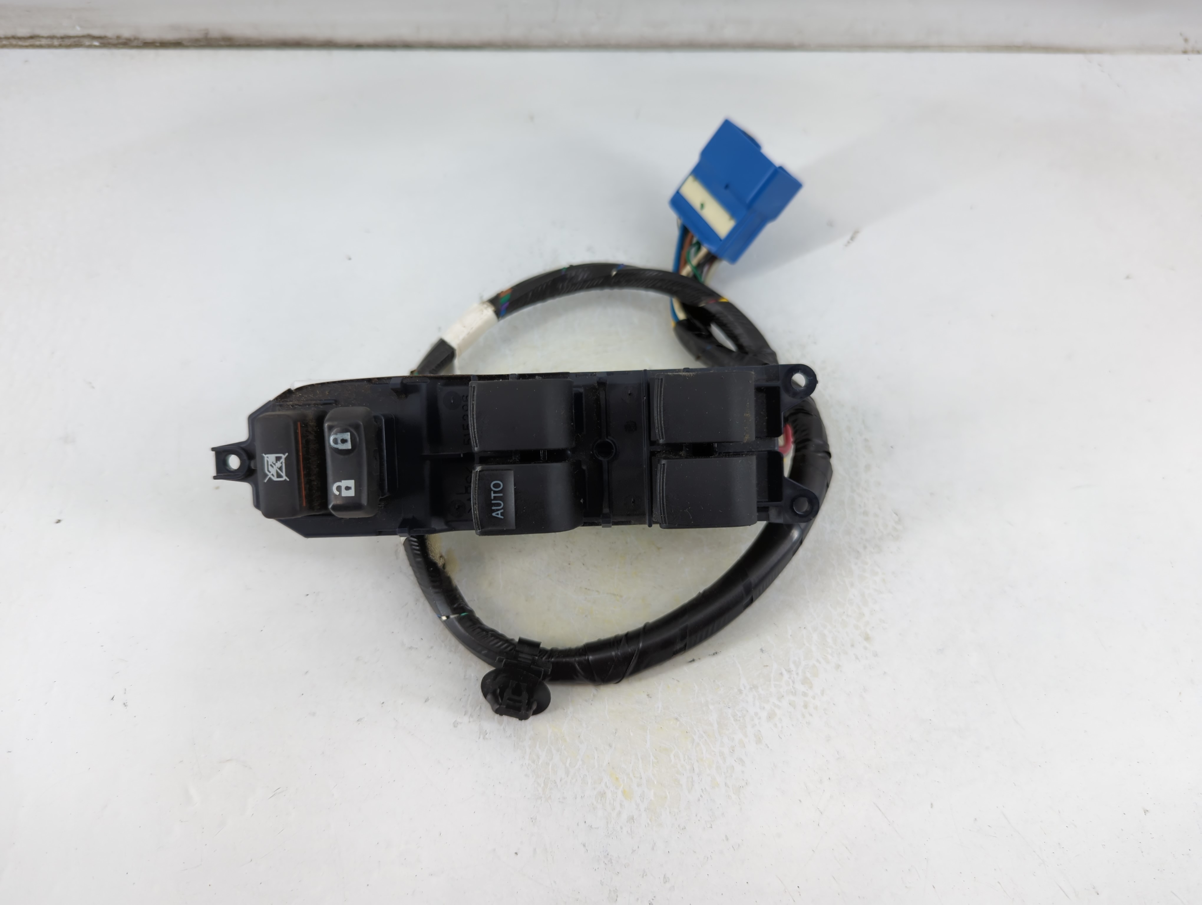 2007-2009 Toyota Camry Driver Left Door Master Power Window Switch 1049627 - Oemusedautoparts1.com