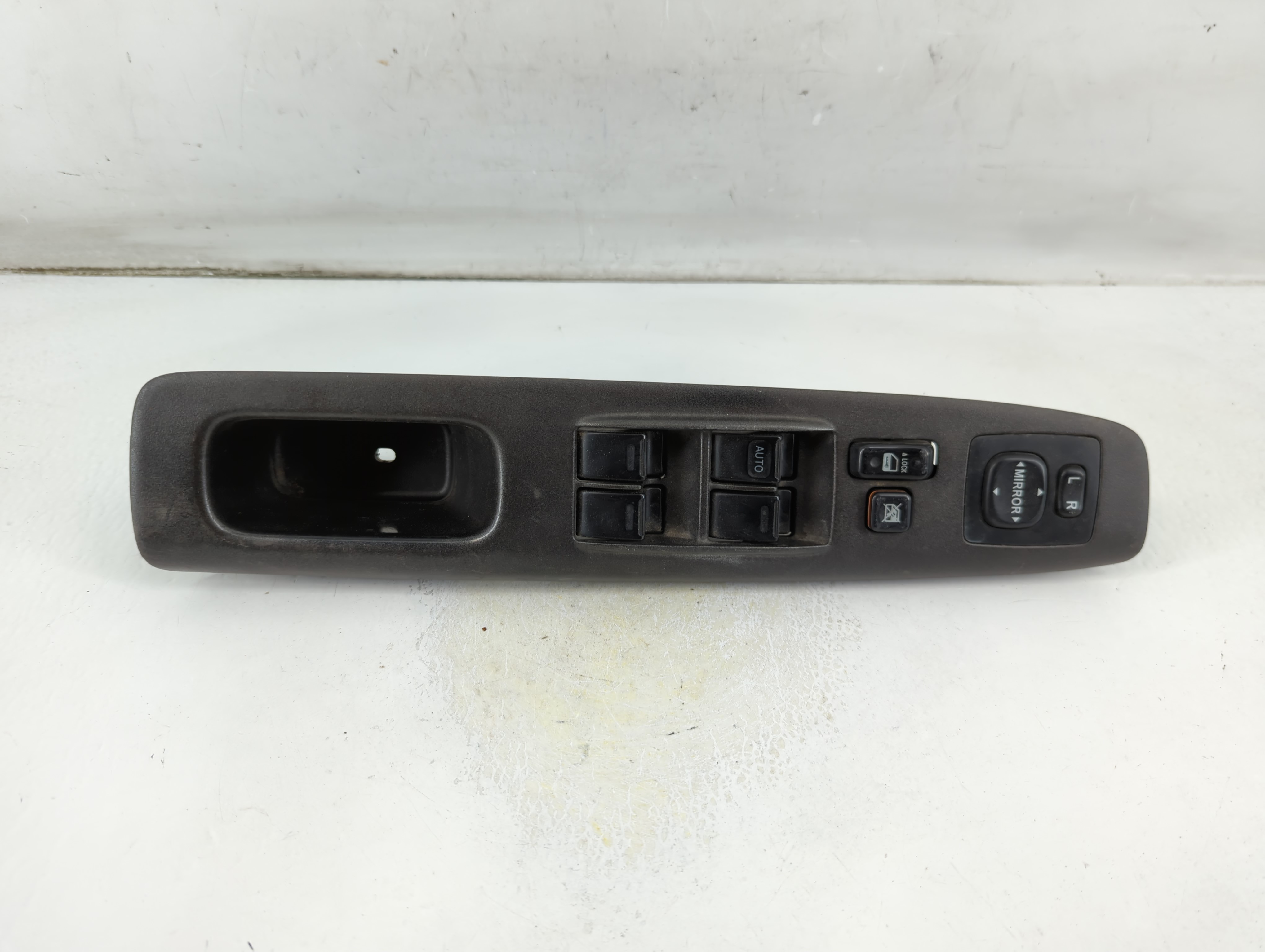 Picture of 2002-2006 Toyota Camry Driver Left Door Master Power Window Switch 1049632