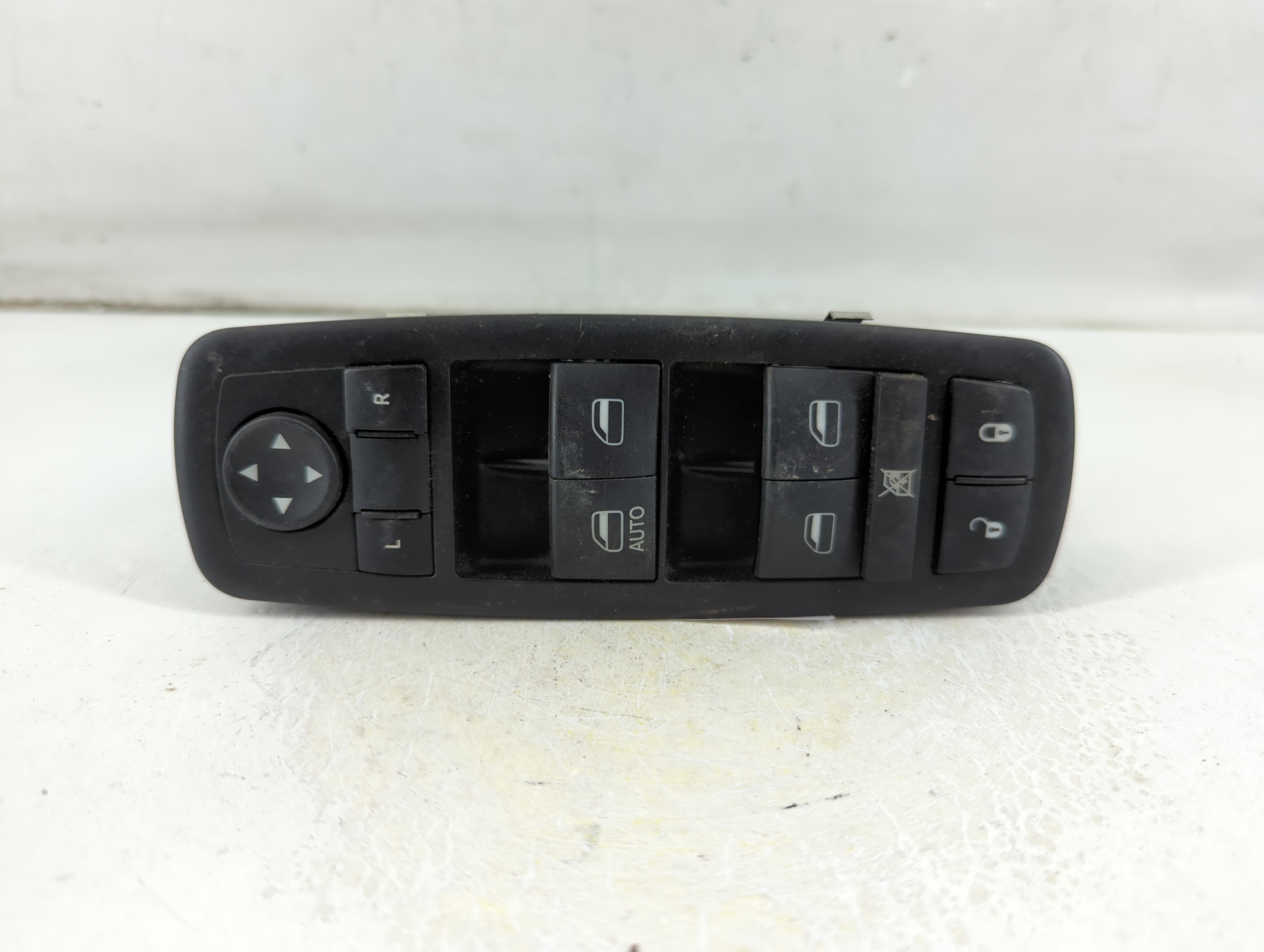 2013 Dodge Journey Driver Left Door Master Power Window Switch 1049641 - Oemusedautoparts1.com