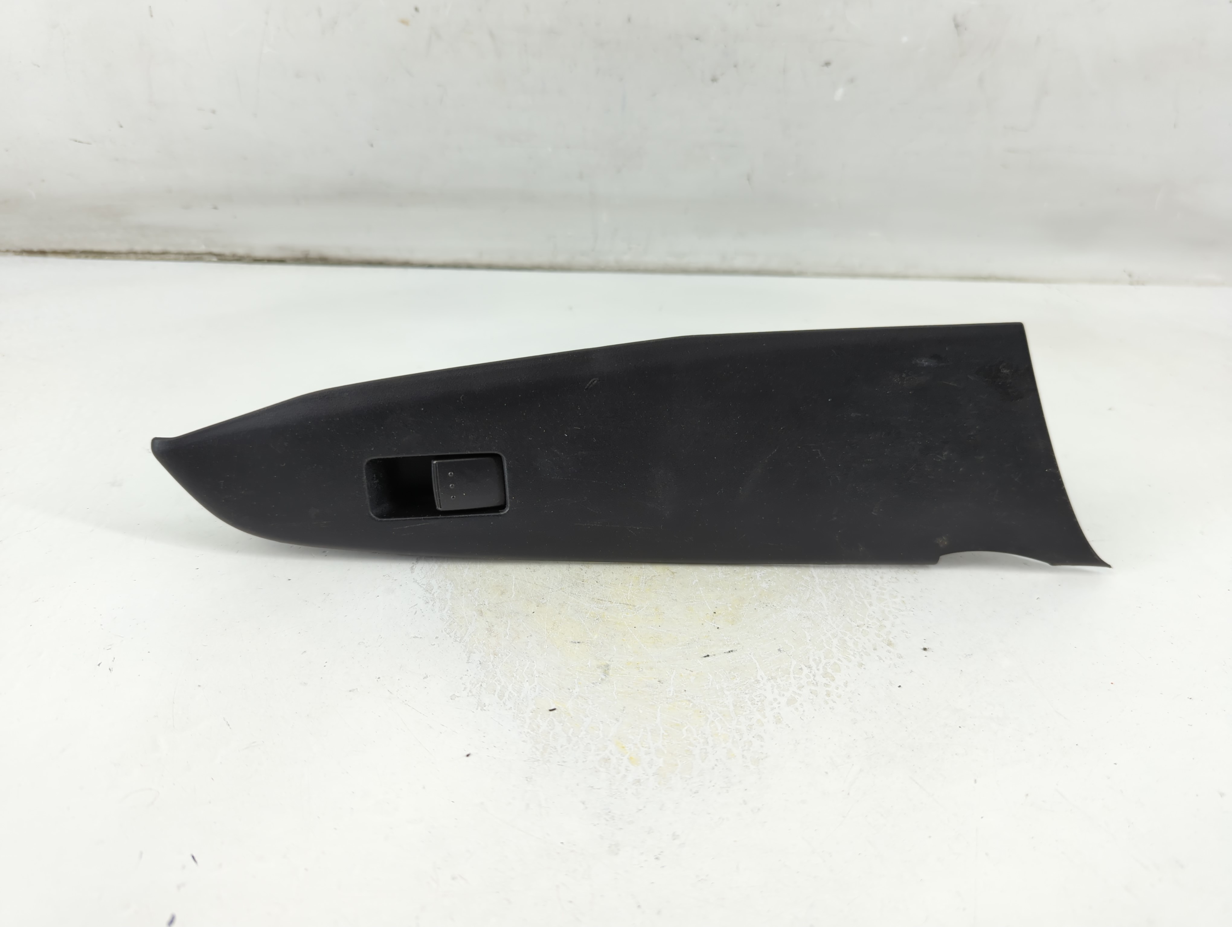Picture of 2007-2011 Mazda Cx-7 Driver Left Door Master Power Window Switch 1049642