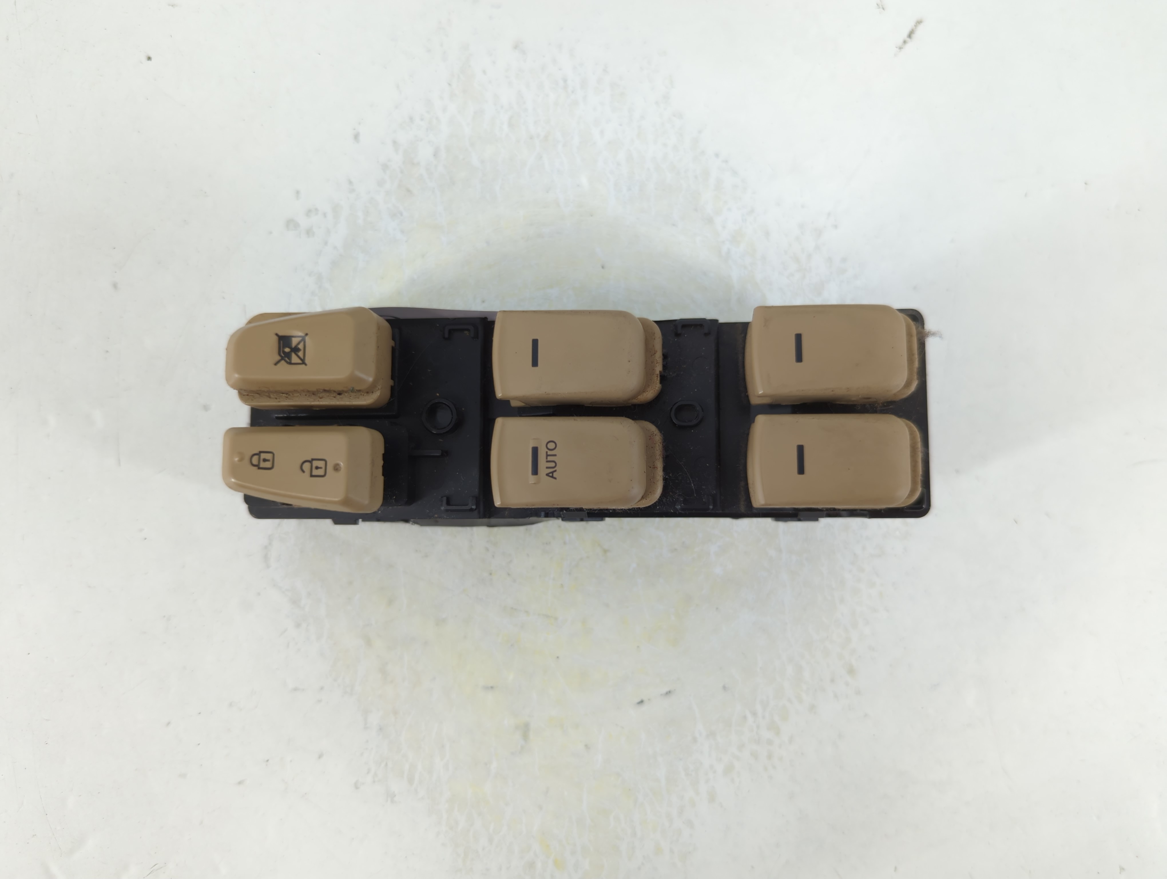 2011-2015 Hyundai Sonata Driver Left Door Master Power Window Switch 1049652 - Oemusedautoparts1.com