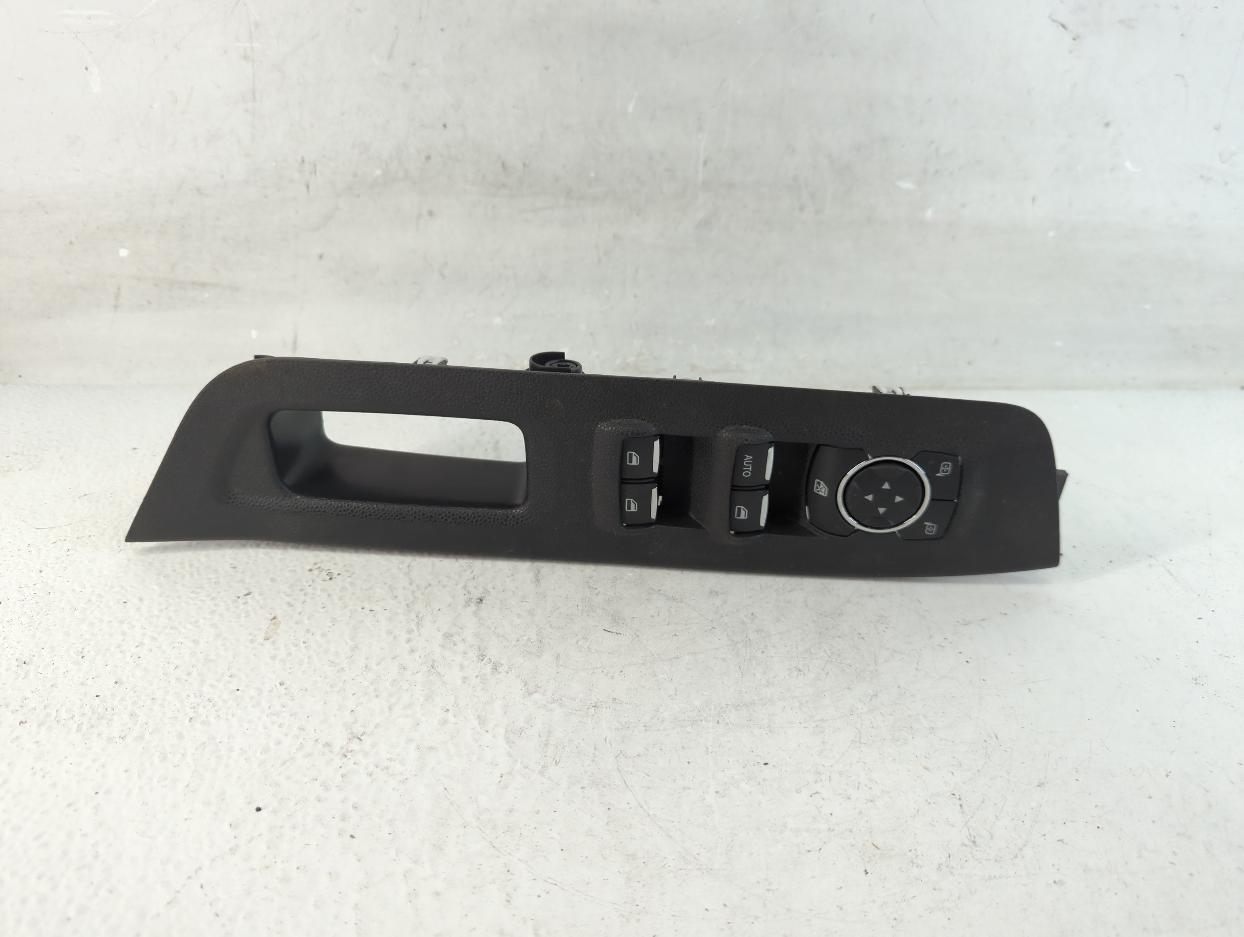 Picture of 2018-2022 Ford Ecosport Driver Left Door Master Power Window Switch 1049666