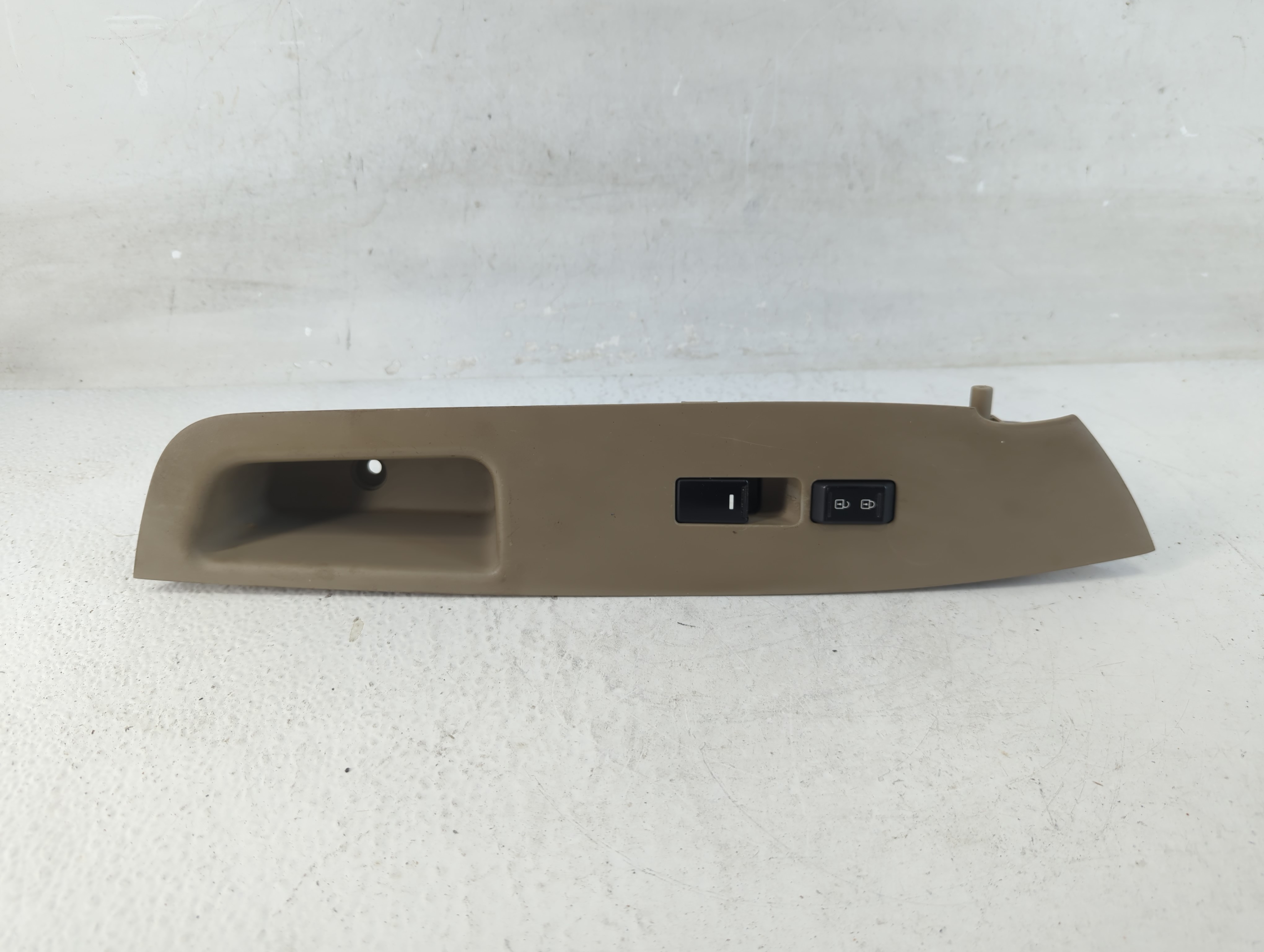 2011-2015 Kia Sorento Driver Left Door Master Power Window Switch 1049676 - Oemusedautoparts1.com