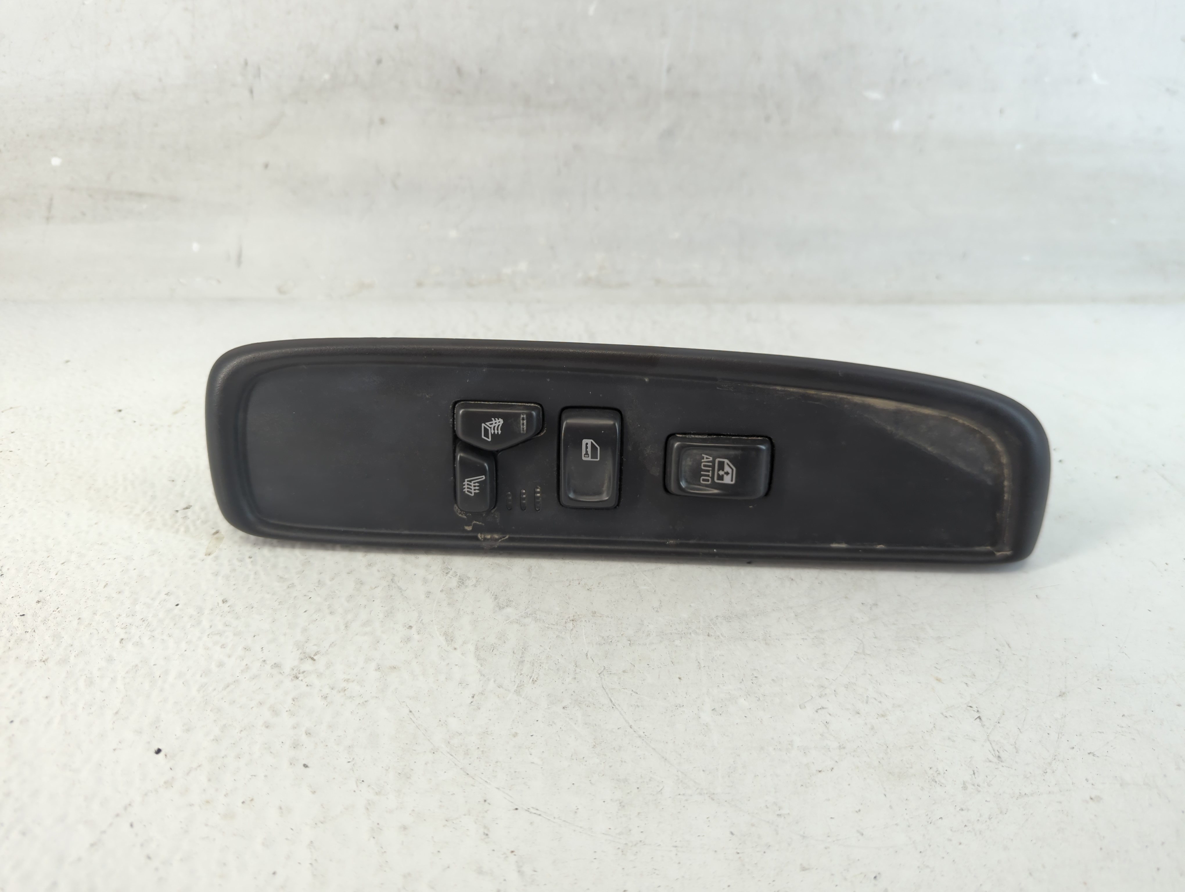 2002-2004 Oldsmobile Bravada Driver Left Door Master Power Window Switch 1049681 - Oemusedautoparts1.com