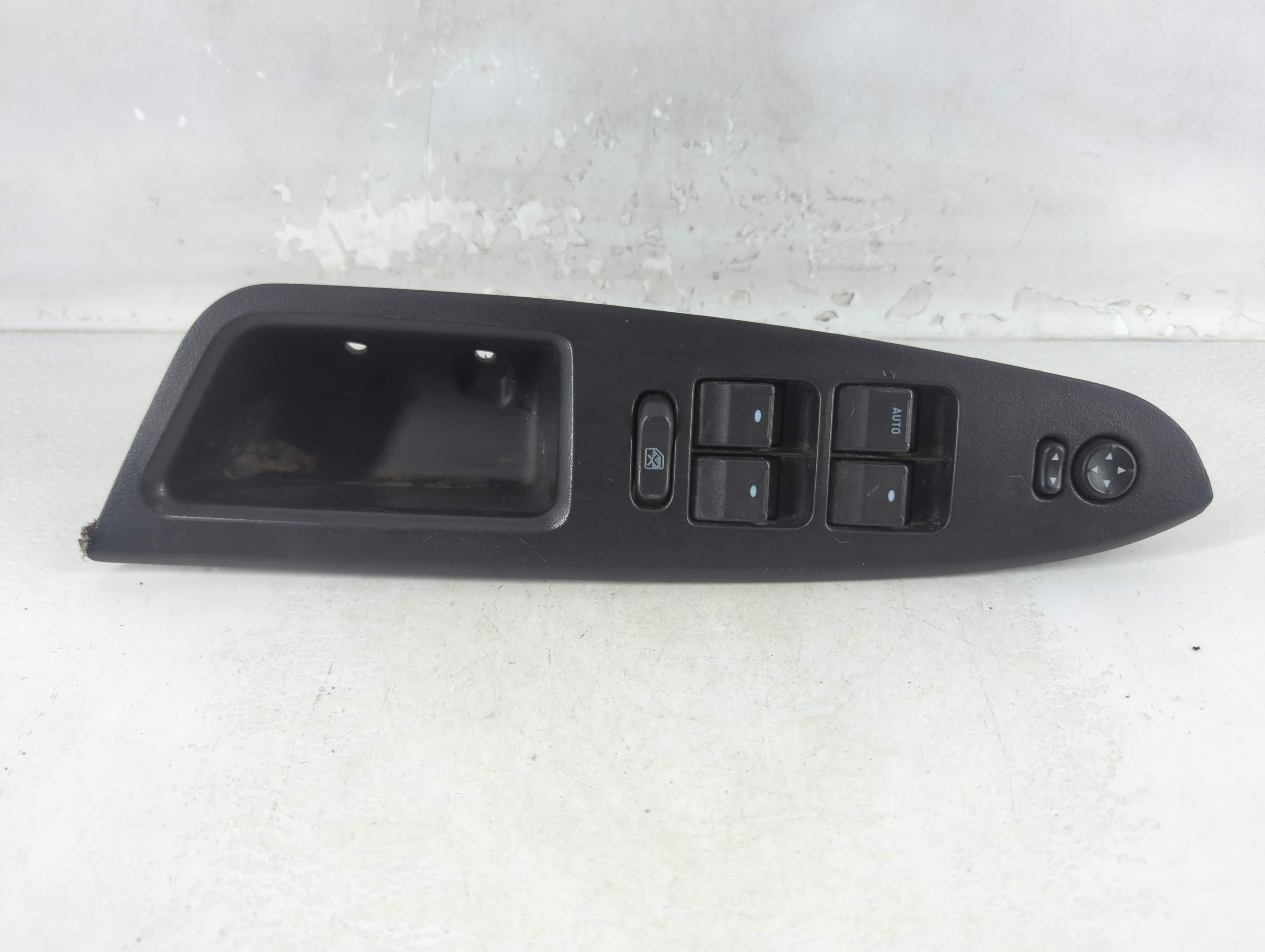 Picture of 2009-2016 Chevrolet Impala Driver Left Door Master Power Window Switch 1049760