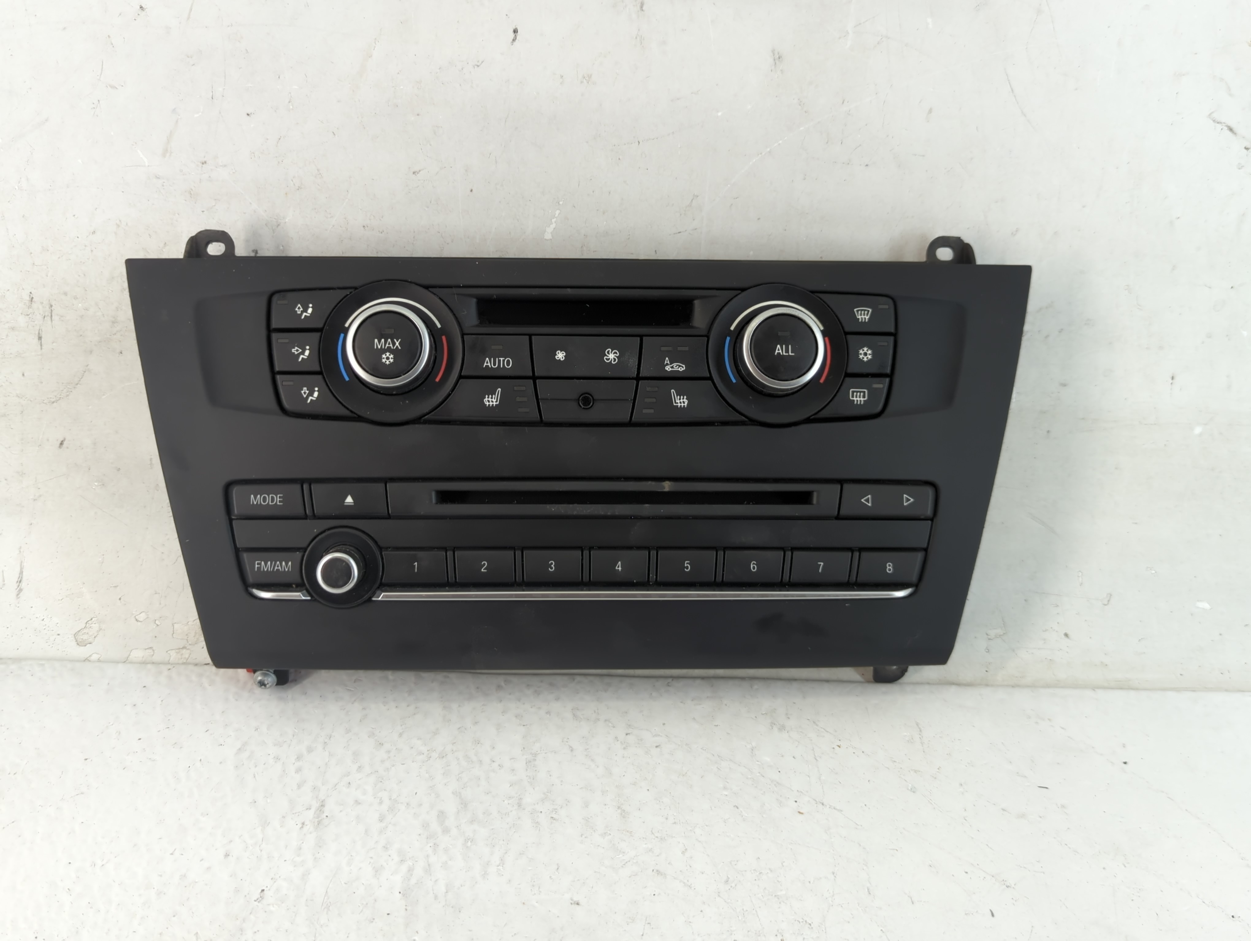 2011-2017 Bmw X3 Am Fm Cd Player Radio Receiver 1049787 - Oemusedautoparts1.com