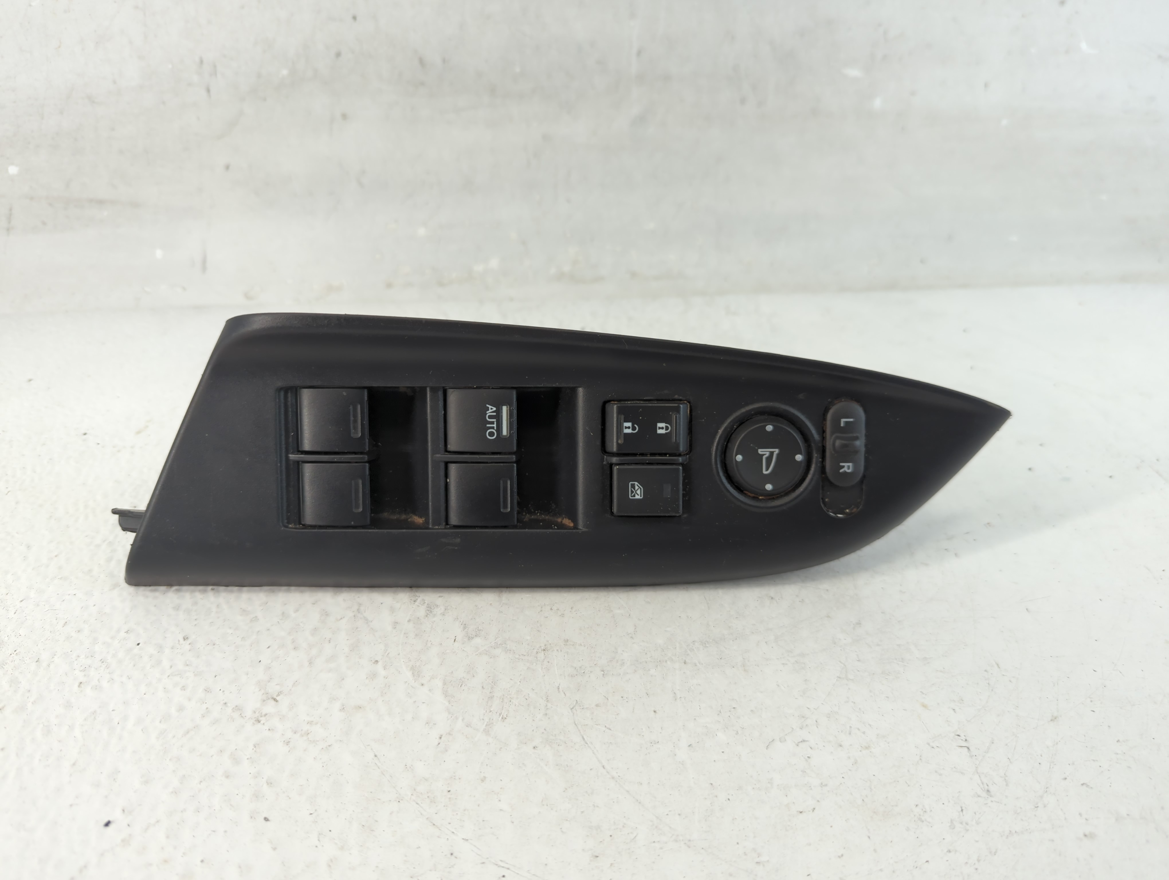 2015-2020 Honda Fit Driver Left Door Master Power Window Switch 1049793 - Oemusedautoparts1.com