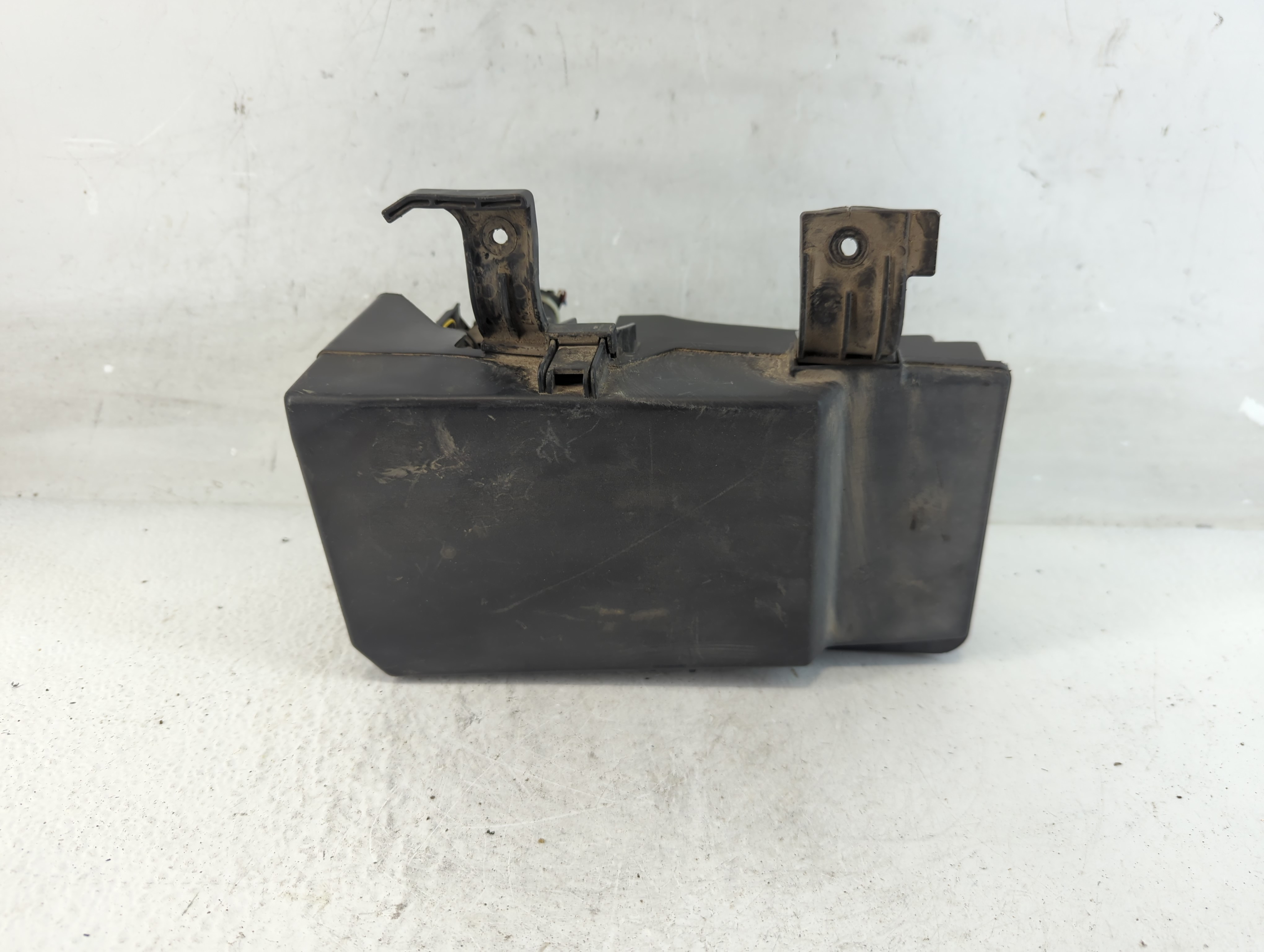 2006-2008 Mazda 6 Fusebox Fuse Box Relay Module Gr6a-66760 1049854 - Oemusedautoparts1.com