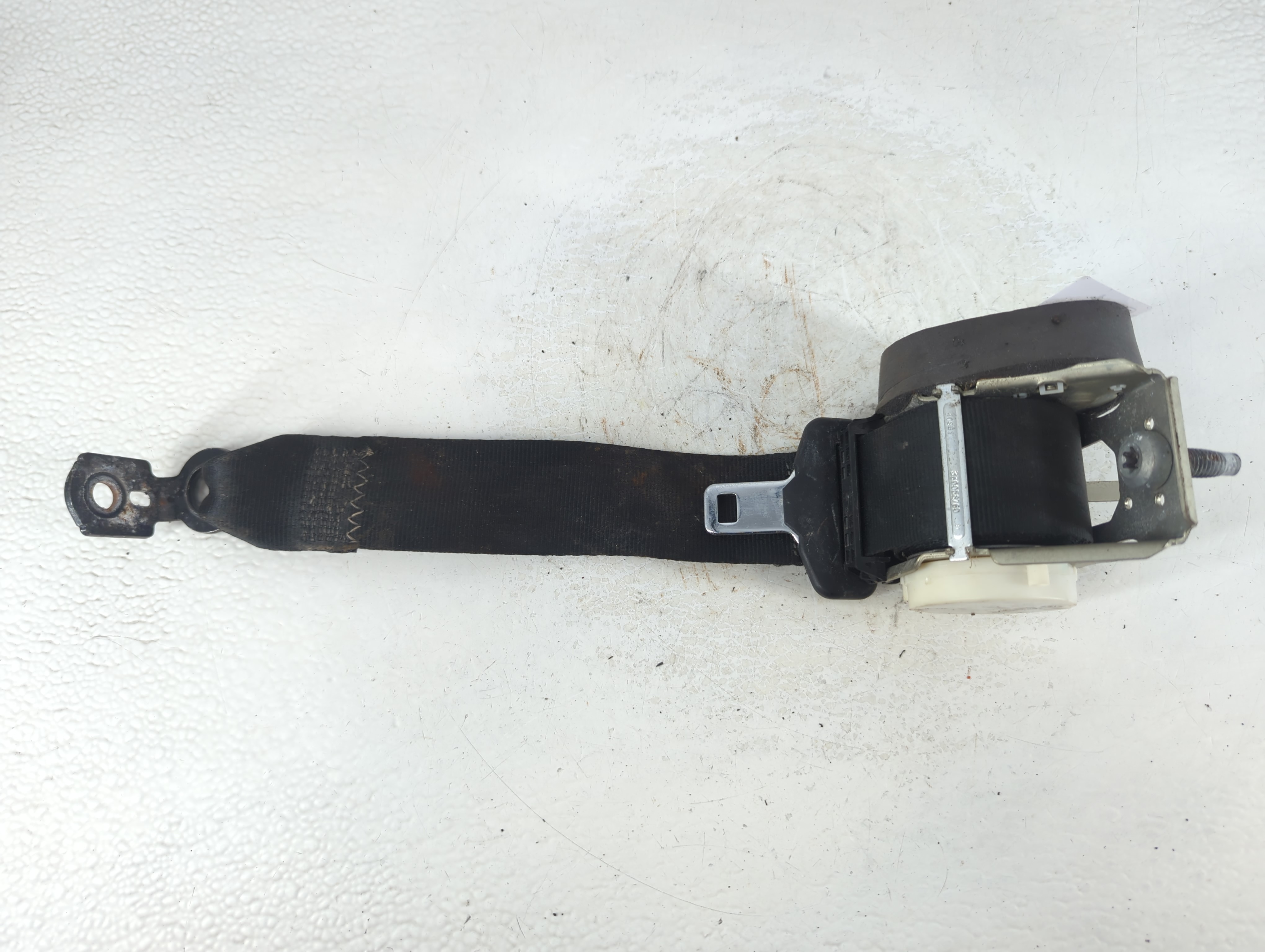 2013-2014 Ford Focus Driver Left Seat Belt Front Retractor 1049882 - Oemusedautoparts1.com