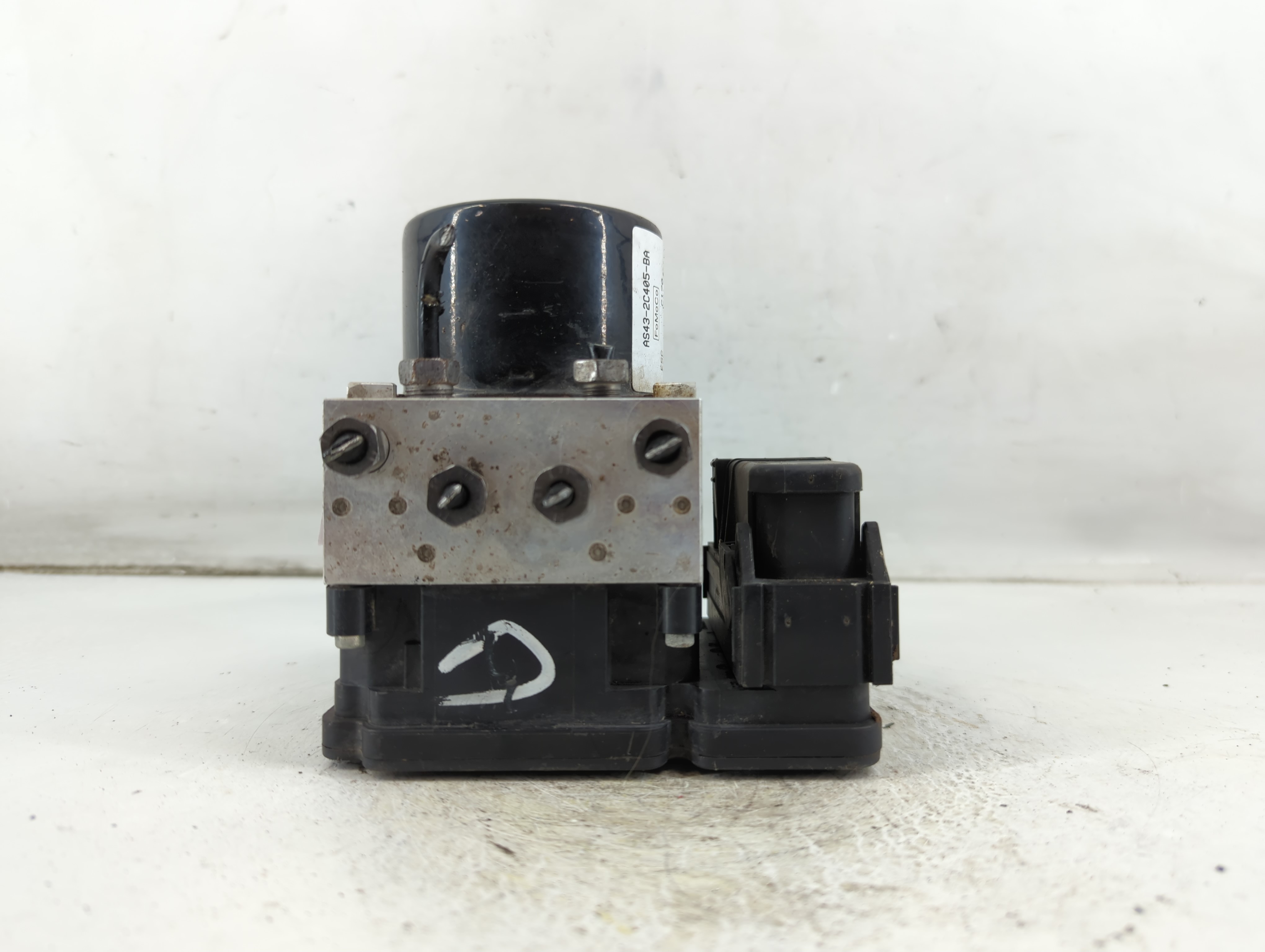 Ford Expedition Abs Pump Control Module 1049901 - Oemusedautoparts1.com