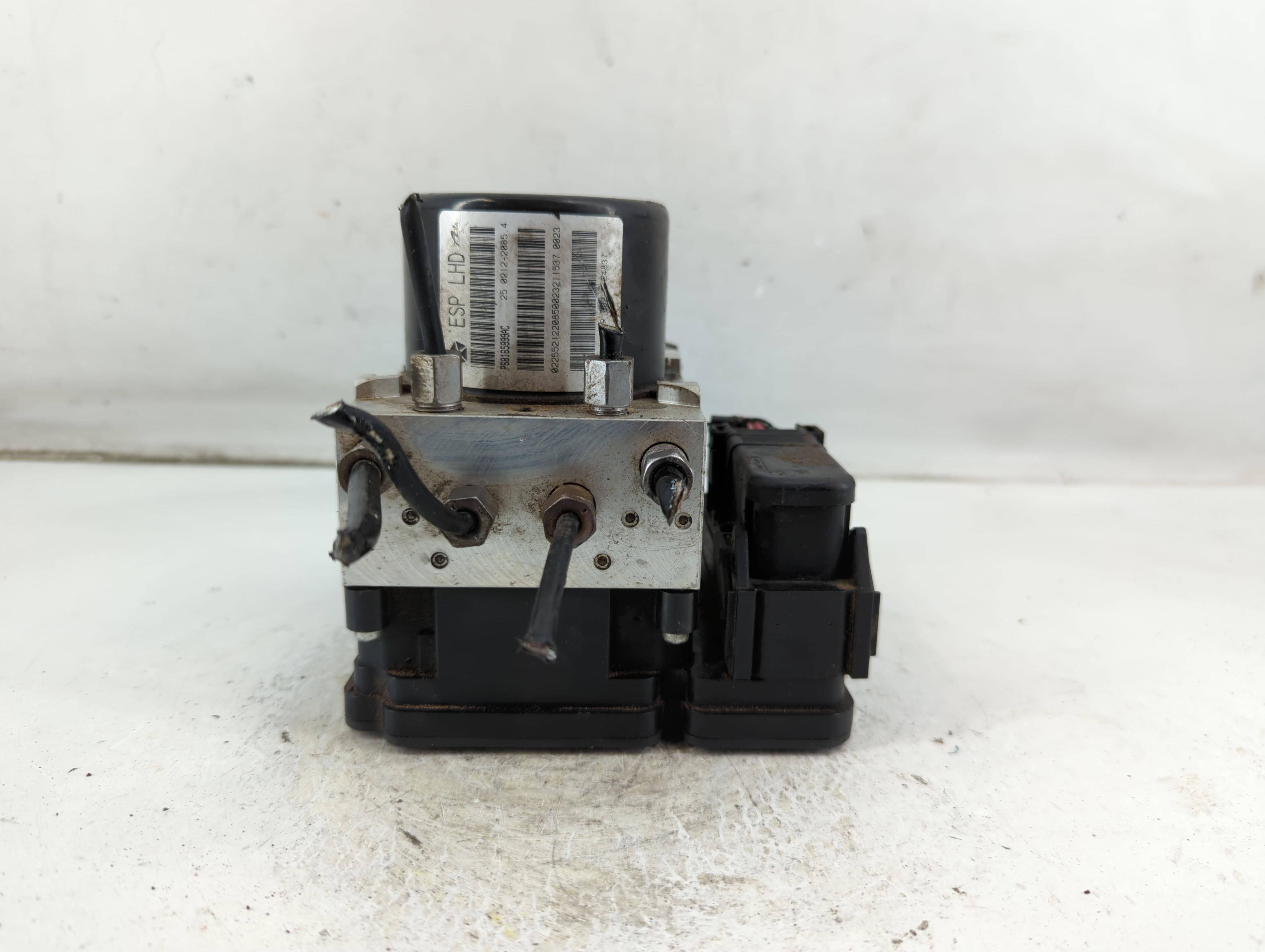 2011-2014 Dodge Avenger Abs Pump Control Module 1049902 - Oemusedautoparts1.com
