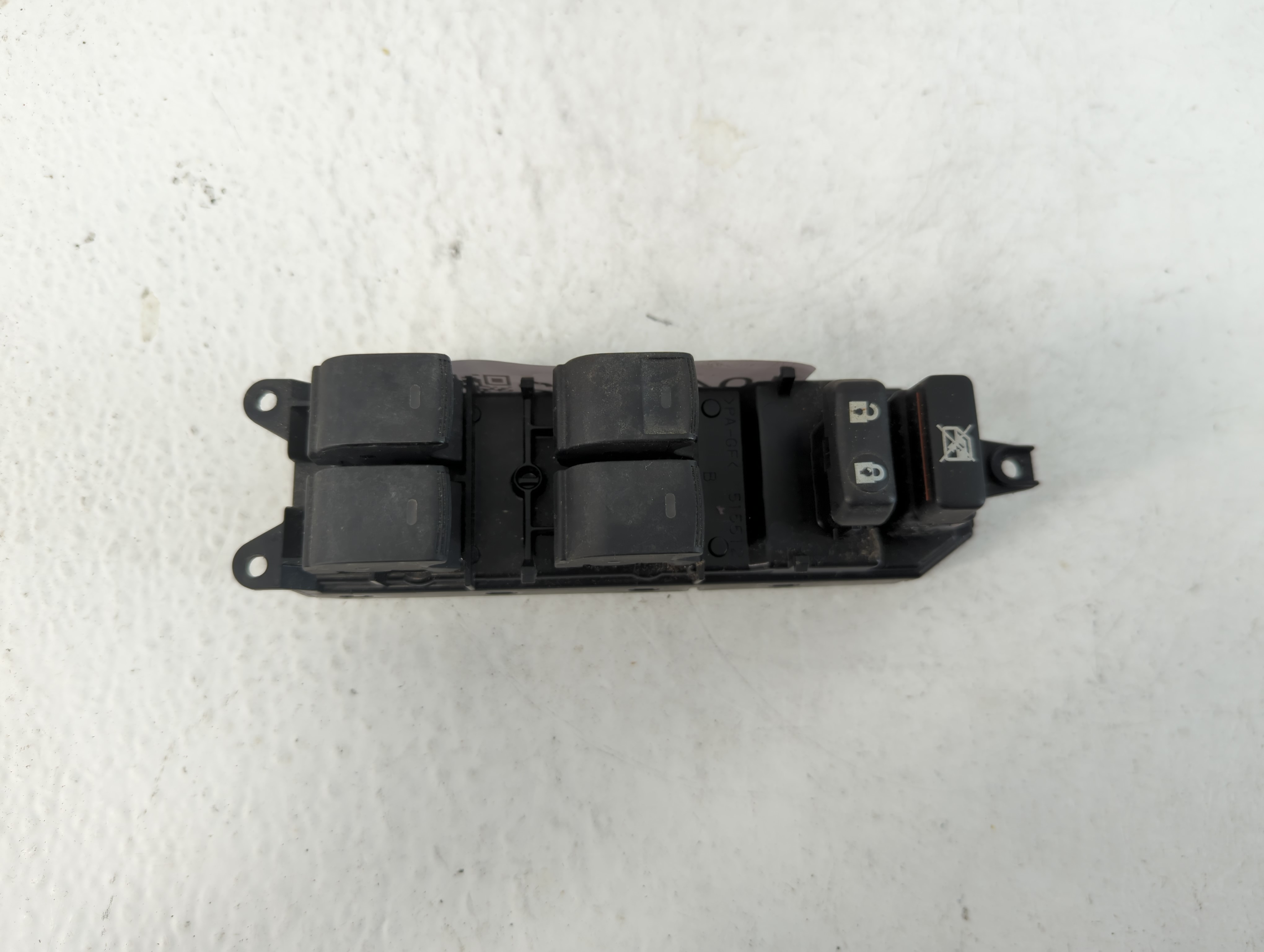 2010-2011 Toyota Camry Driver Left Door Master Power Window Switch 1049912 - Oemusedautoparts1.com