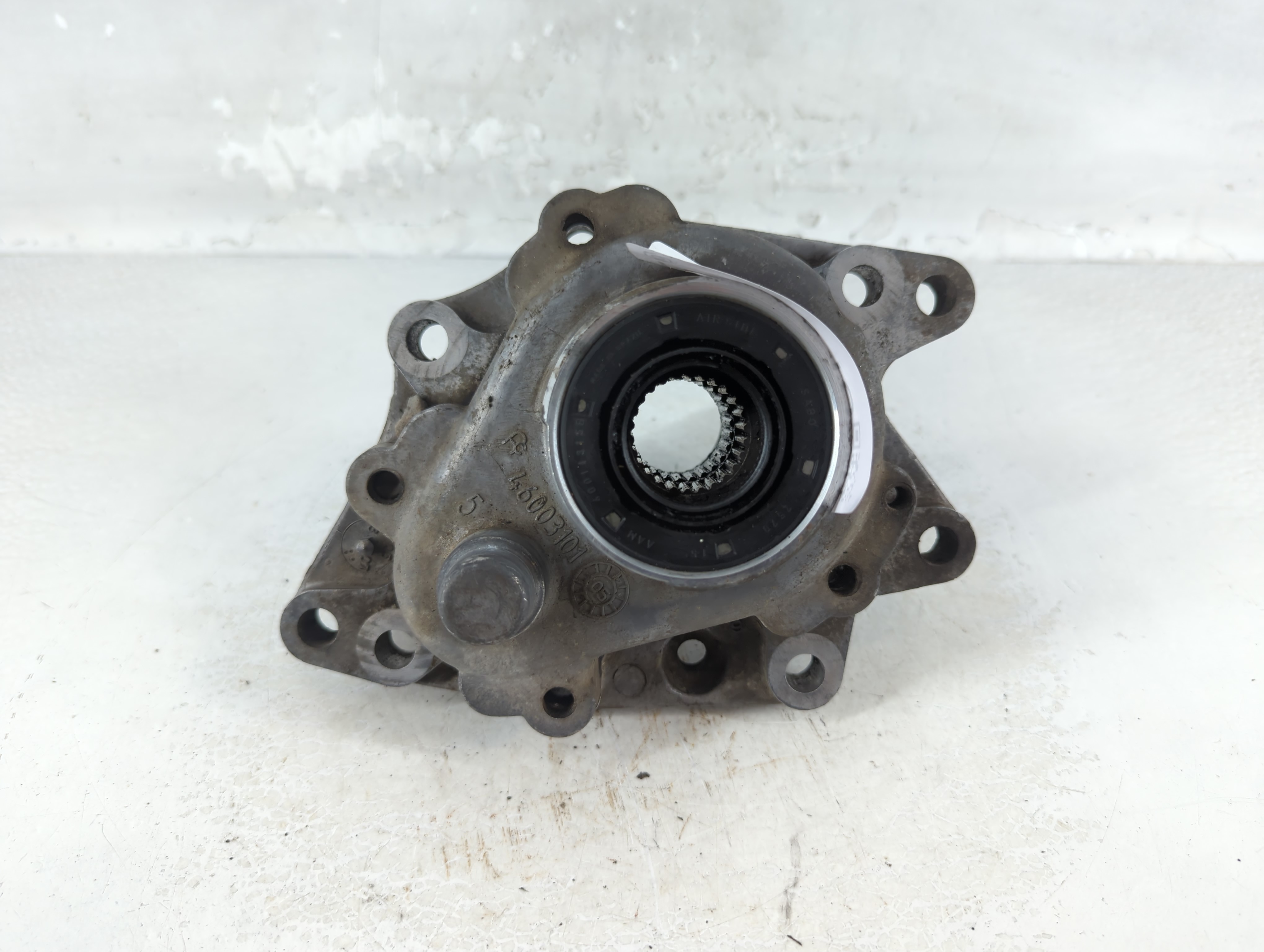 Picture of 2005 Gmc Envoy Transfer Case Adapter 1049943