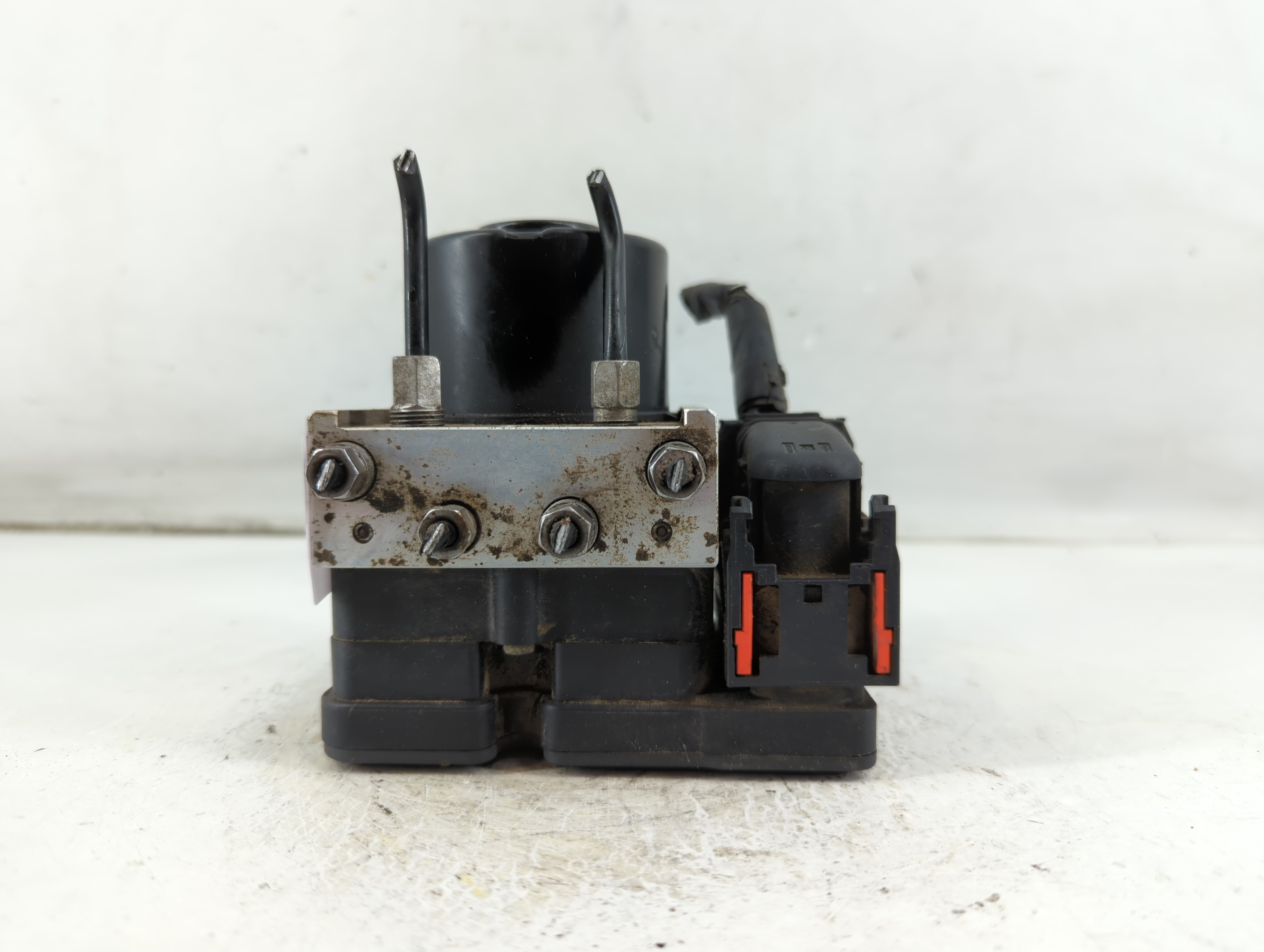 2003-2005 Saab 9-3 Abs Pump Control Module 1049949 - Oemusedautoparts1.com
