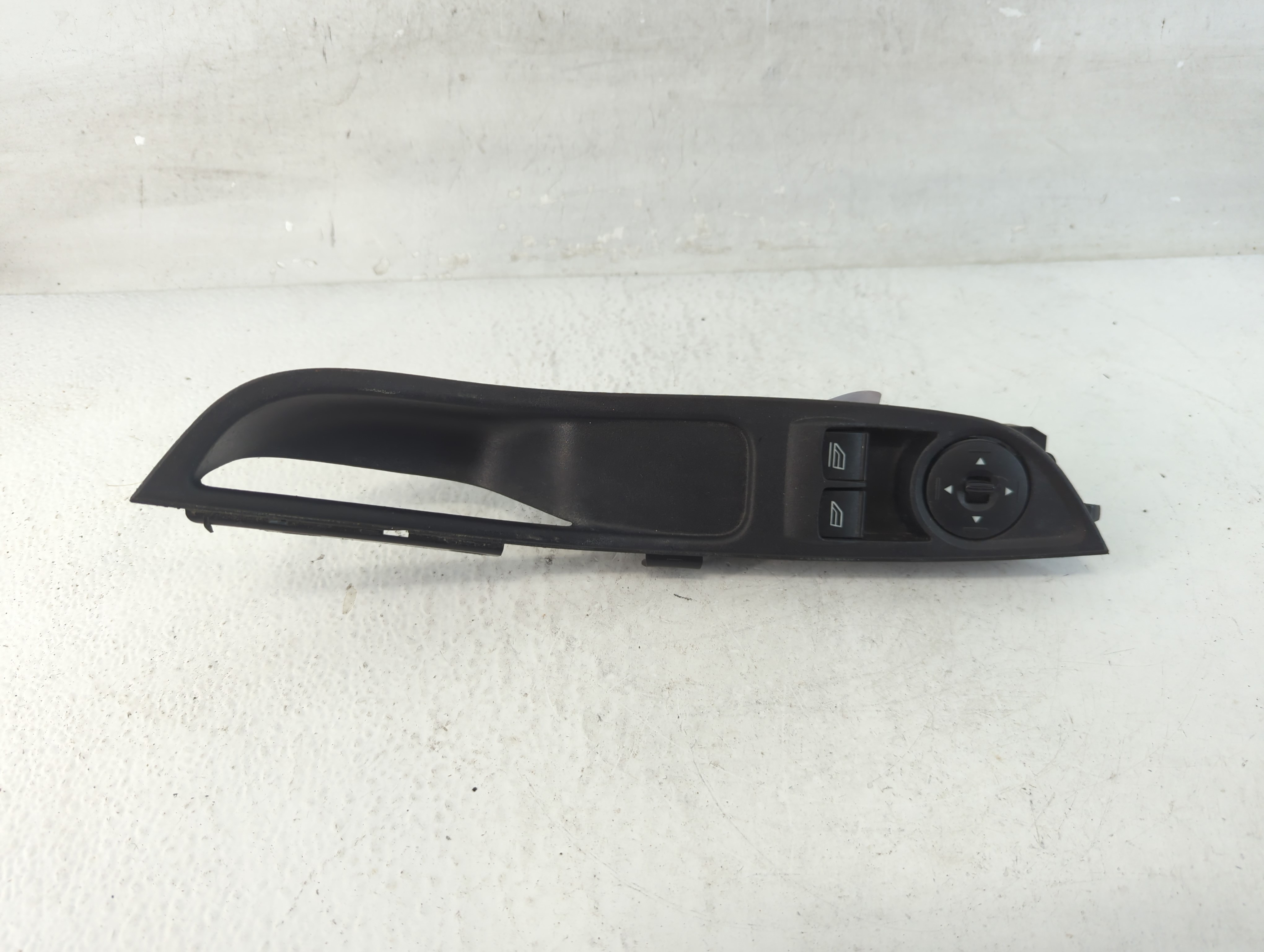 2012-2018 Ford Focus Driver Left Door Master Power Window Switch 1049954 - Oemusedautoparts1.com