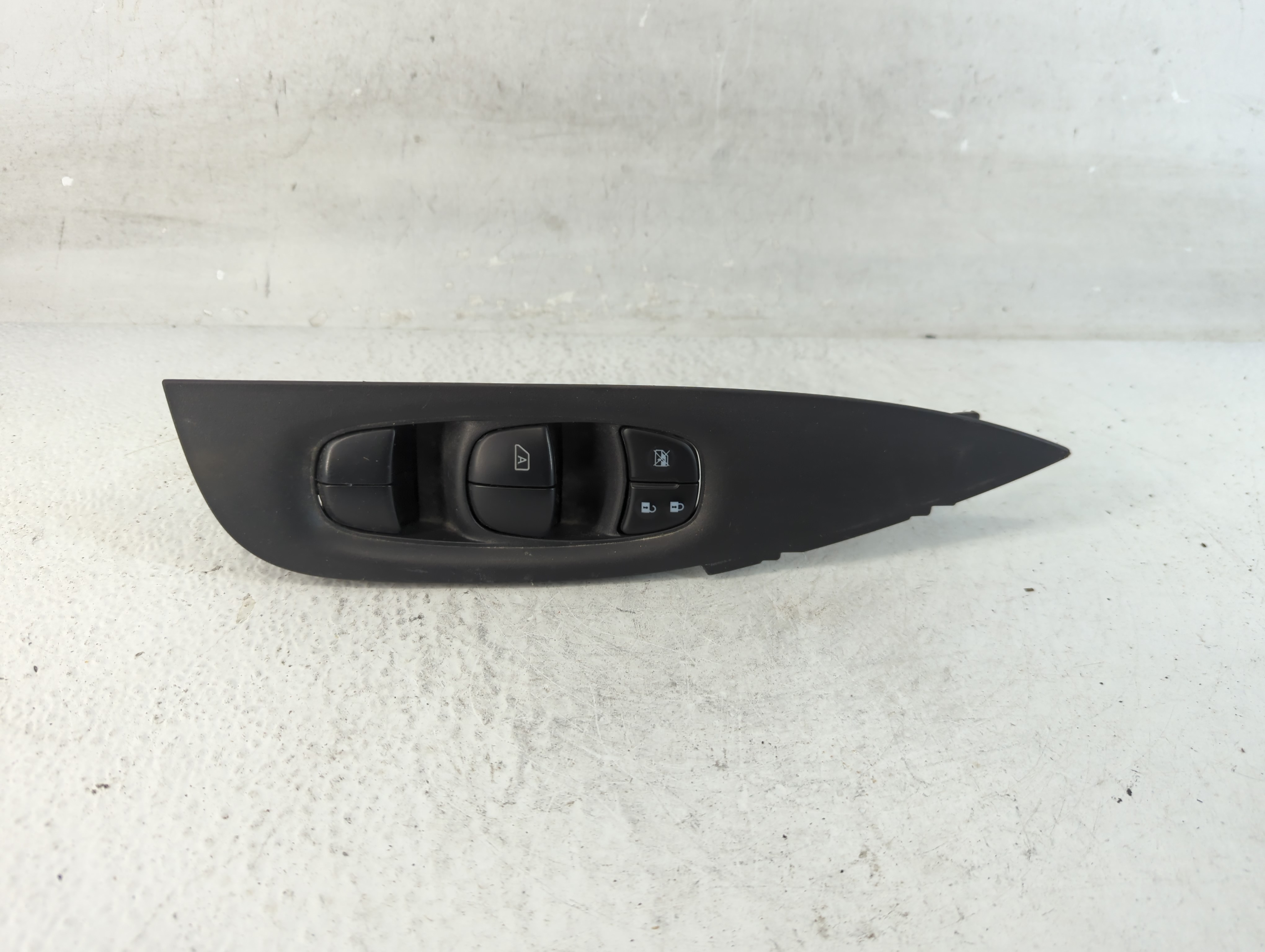 2016-2020 Nissan Rogue Driver Left Door Master Power Window Switch 1049962 - Oemusedautoparts1.com