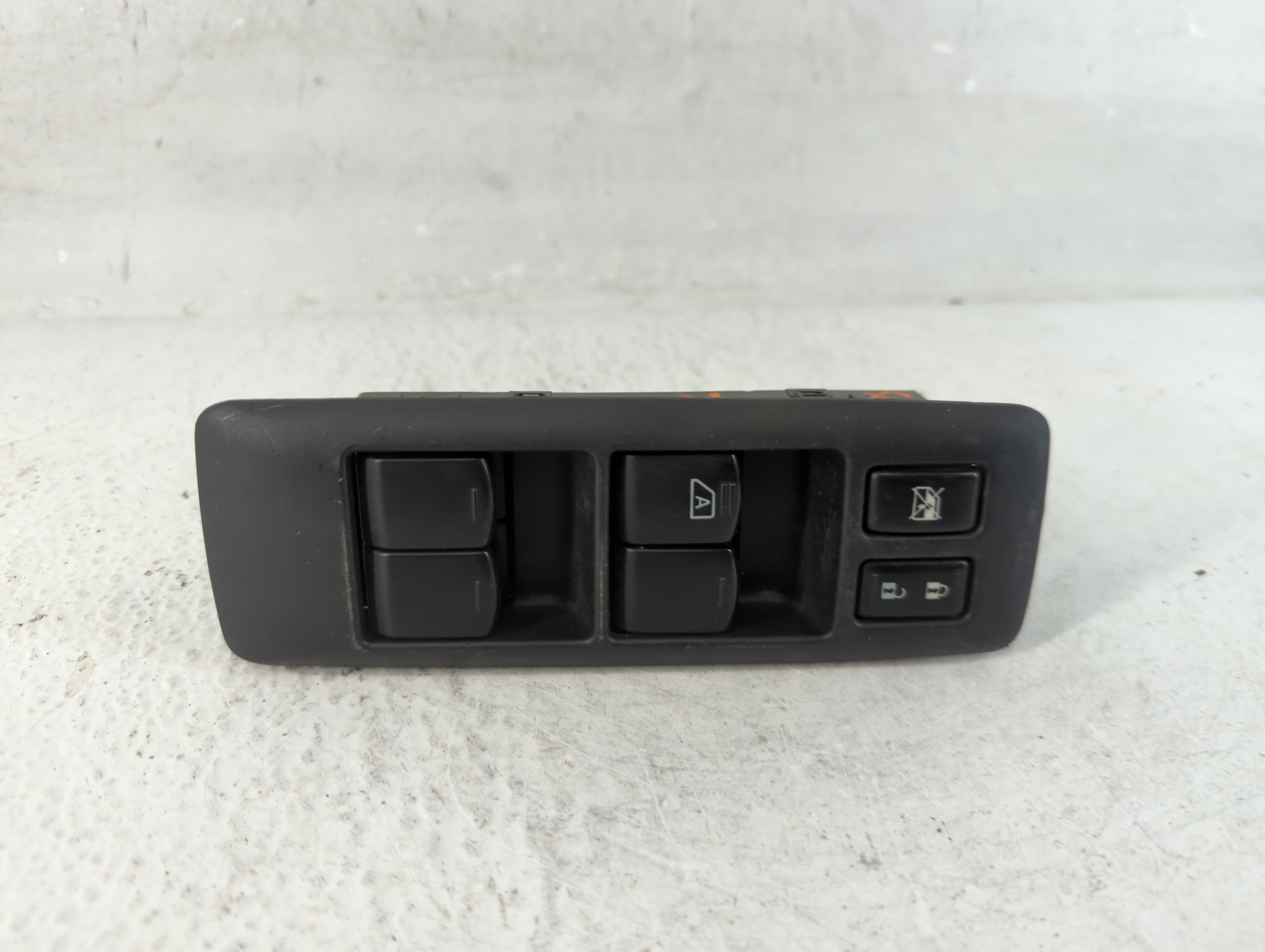 Picture of 2011-2015 Nissan Rogue Driver Left Door Master Power Window Switch 1049963