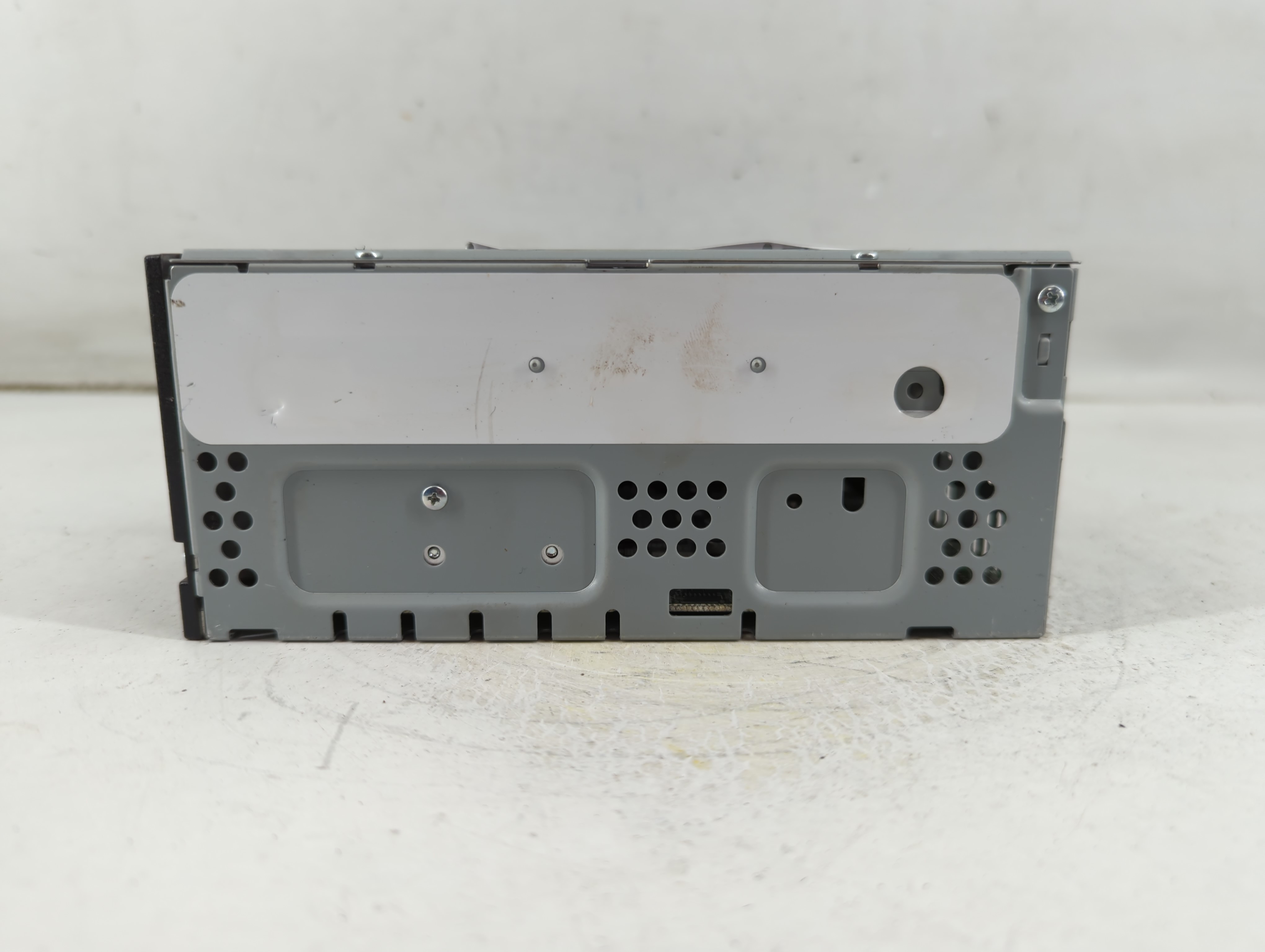 2017-2019 Ford Escape Am Fm Cd Player Radio Receiver 1049977 - Oemusedautoparts1.com