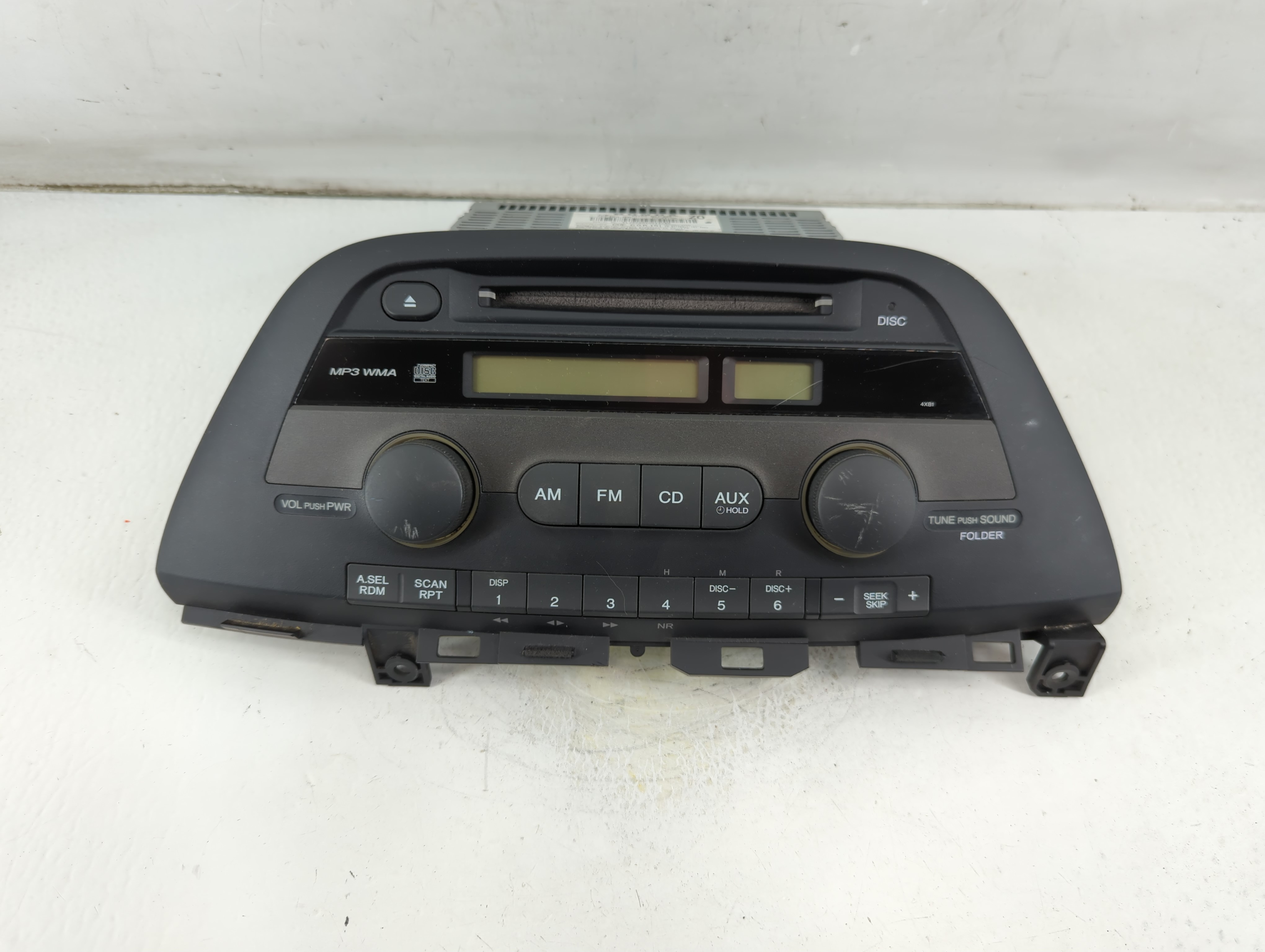 2005-2010 Honda Odyssey Am Fm Cd Player Radio Receiver 1049981 - Oemusedautoparts1.com