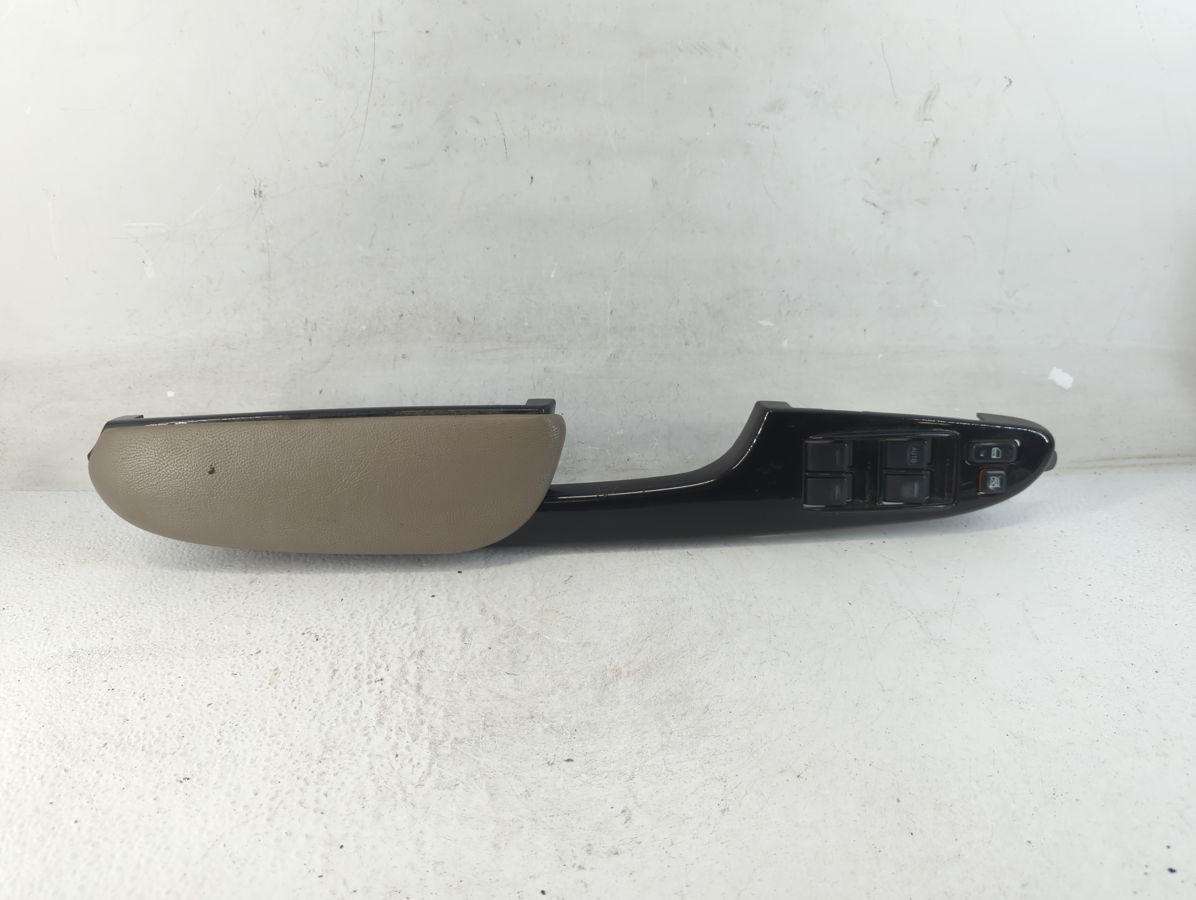 2004-2010 Toyota Sienna Driver Left Door Master Power Window Switch 1049989 - Oemusedautoparts1.com