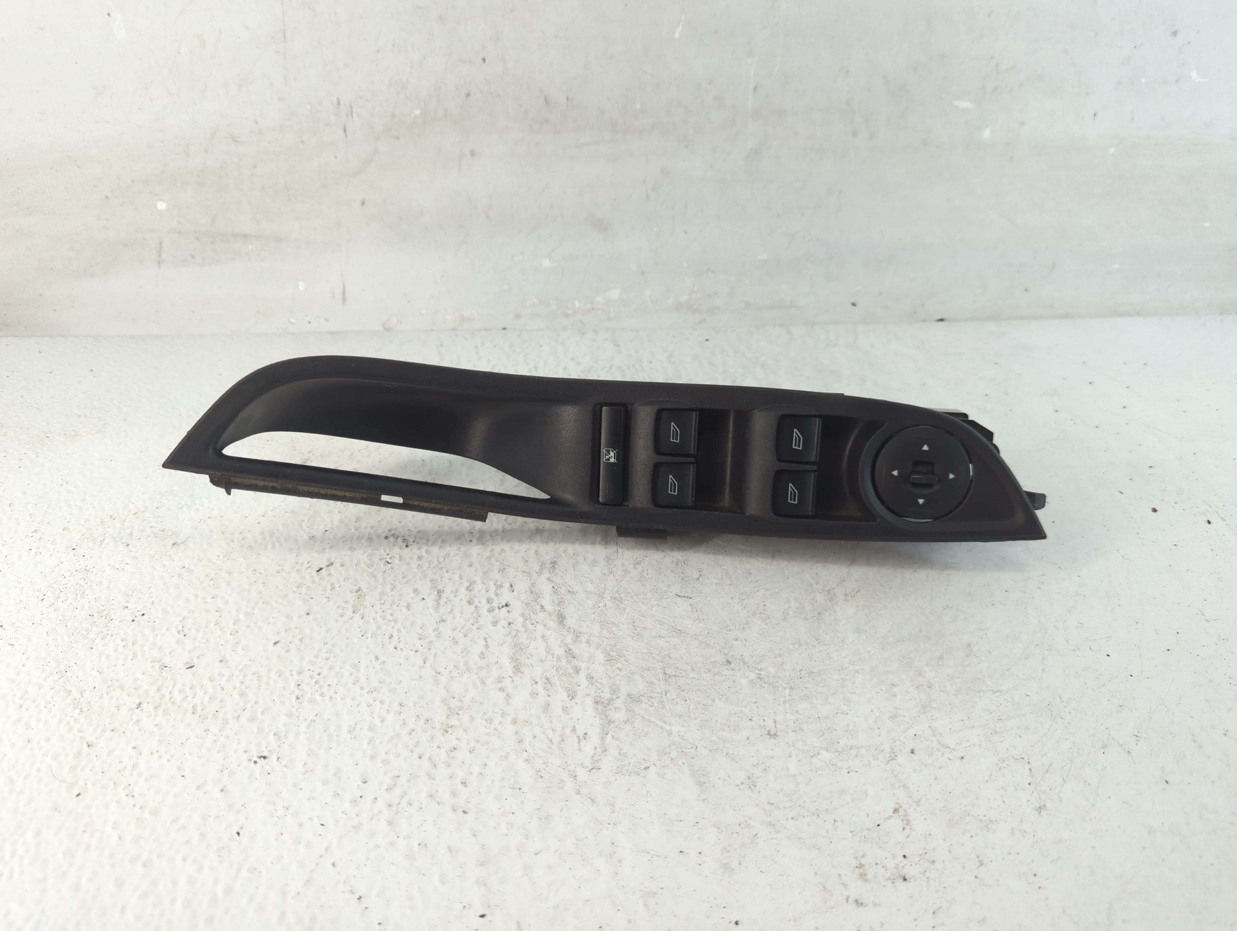 2012-2018 Ford Focus Driver Left Door Master Power Window Switch 1049996 - Oemusedautoparts1.com