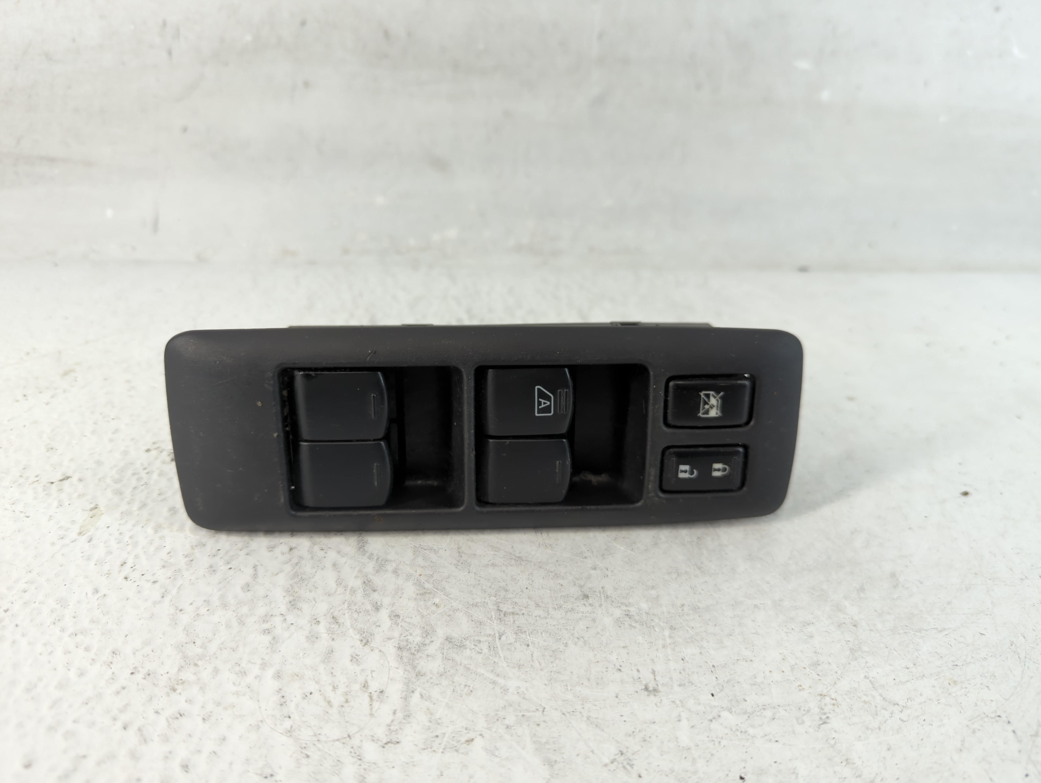 Nissan Rogue Select Driver Left Door Master Power Window Switch 1050004 - Oemusedautoparts1.com