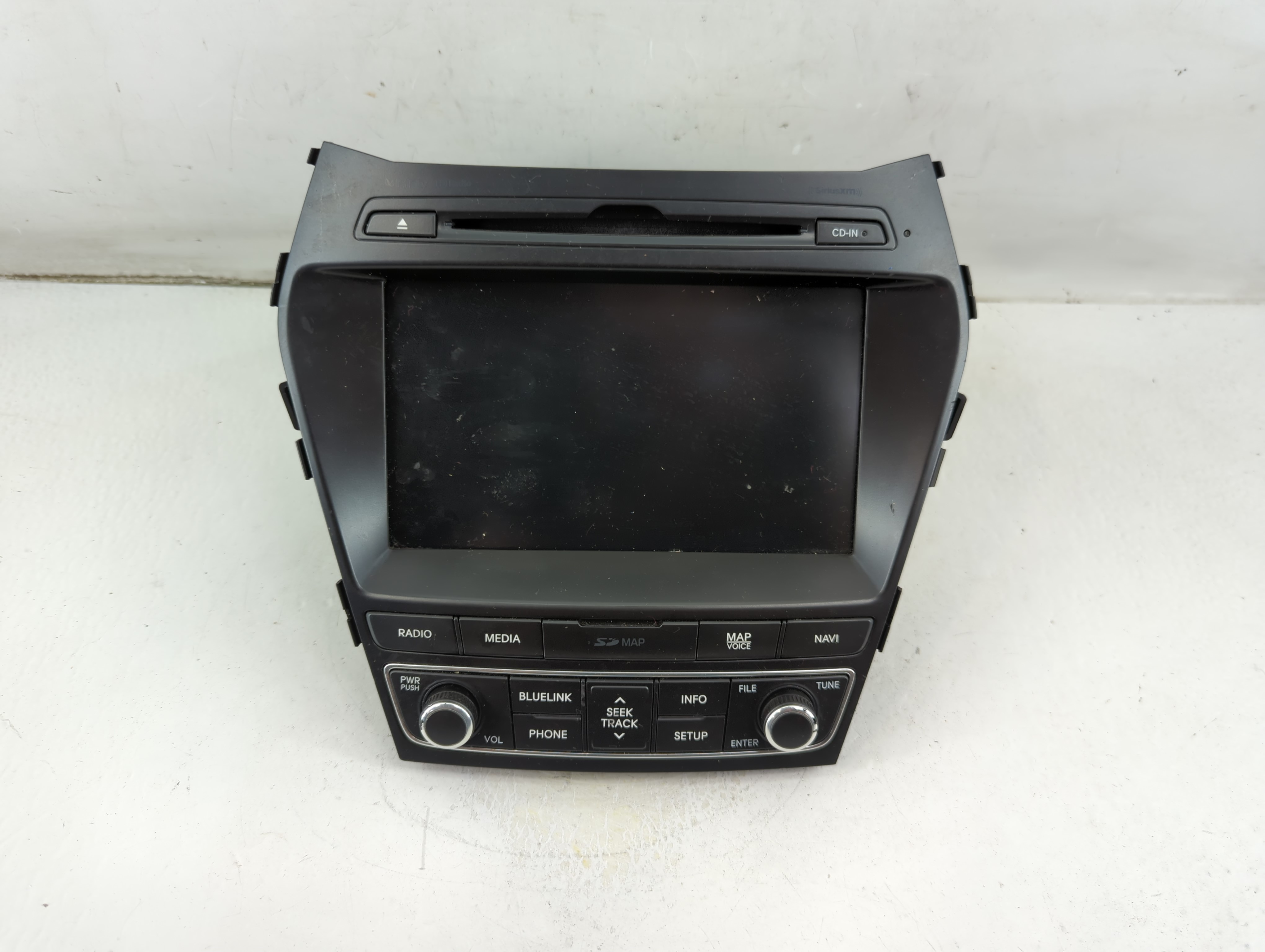 2017-2018 Hyundai Santa Fe Am Fm Cd Player Radio Receiver 1050028 - Oemusedautoparts1.com