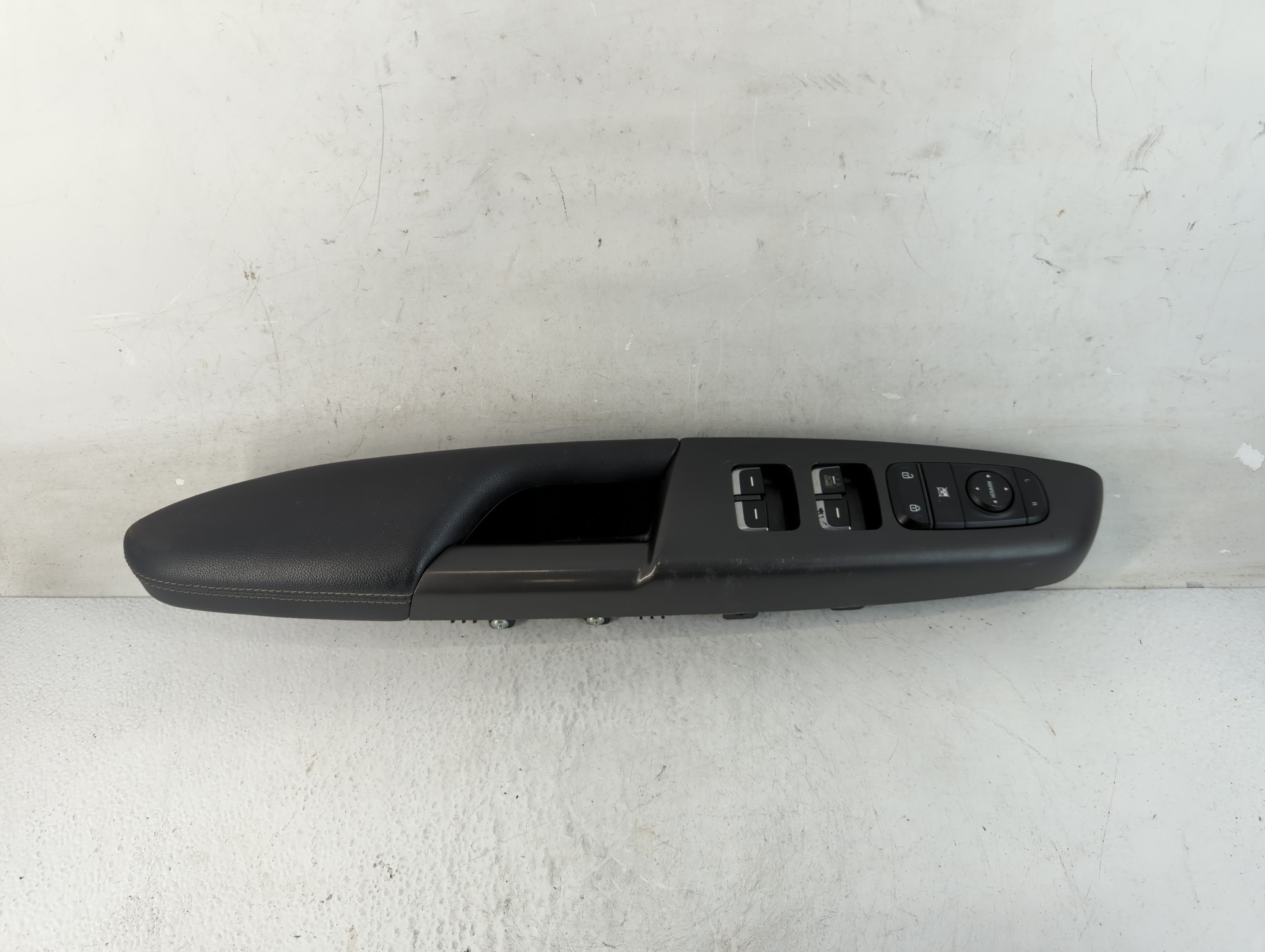 2017-2021 Kia Sportage Driver Left Door Master Power Window Switch 1050035 - Oemusedautoparts1.com