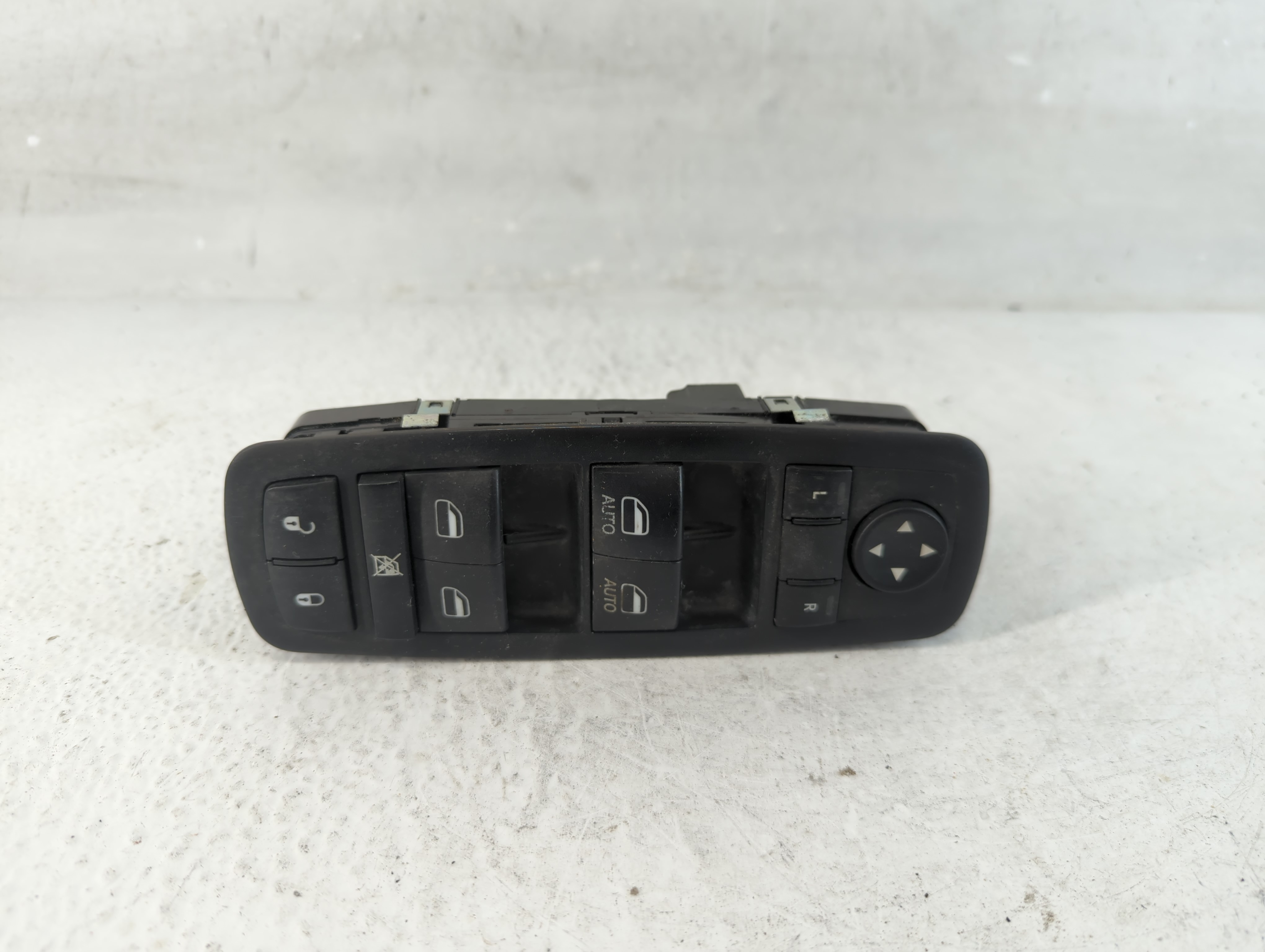 2014 Jeep Cherokee Driver Left Door Master Power Window Switch 1050043 - Oemusedautoparts1.com