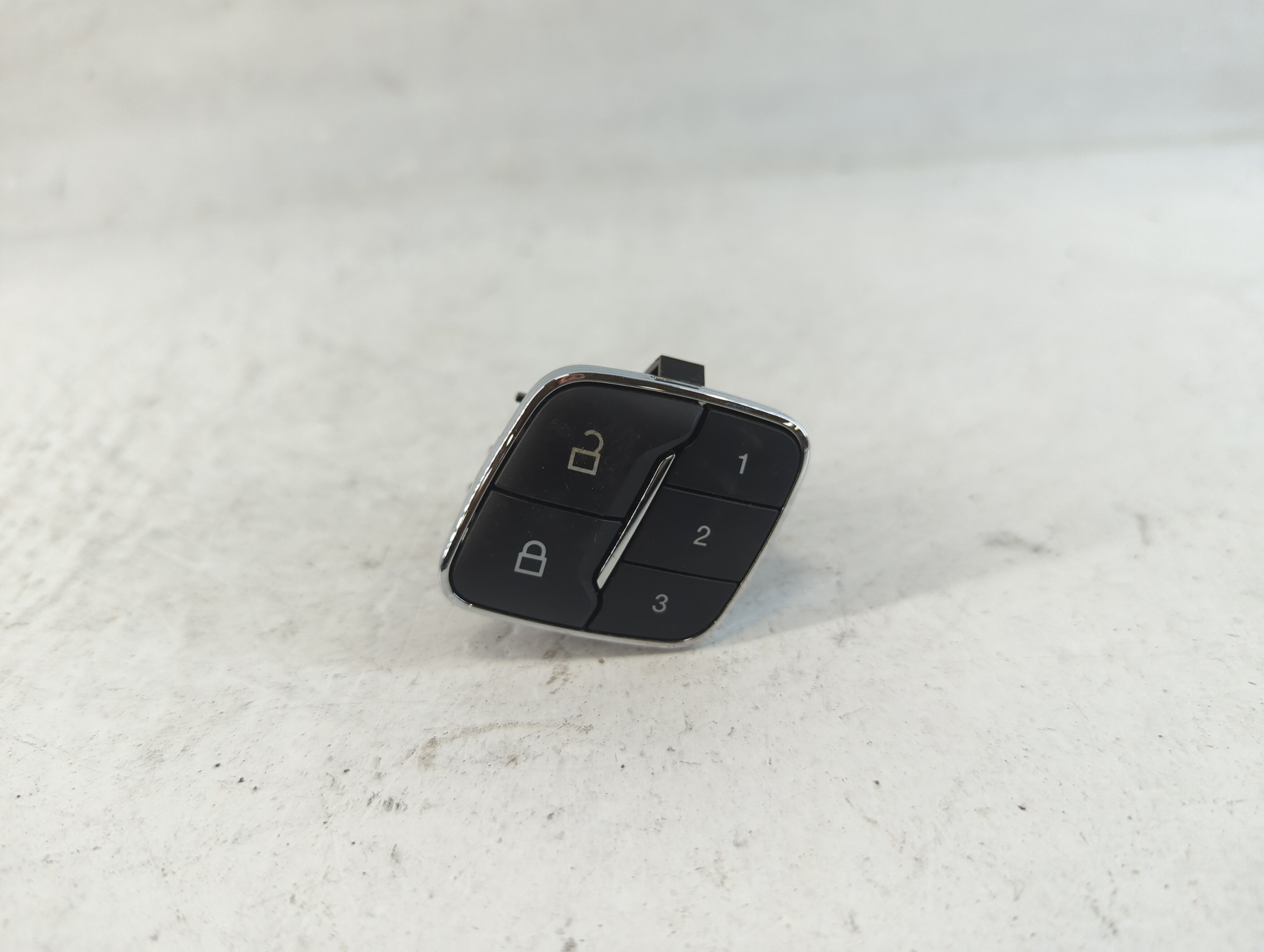 2013-2016 Ford Escape Driver Left Door Master Power Window Switch 1050057 - Oemusedautoparts1.com