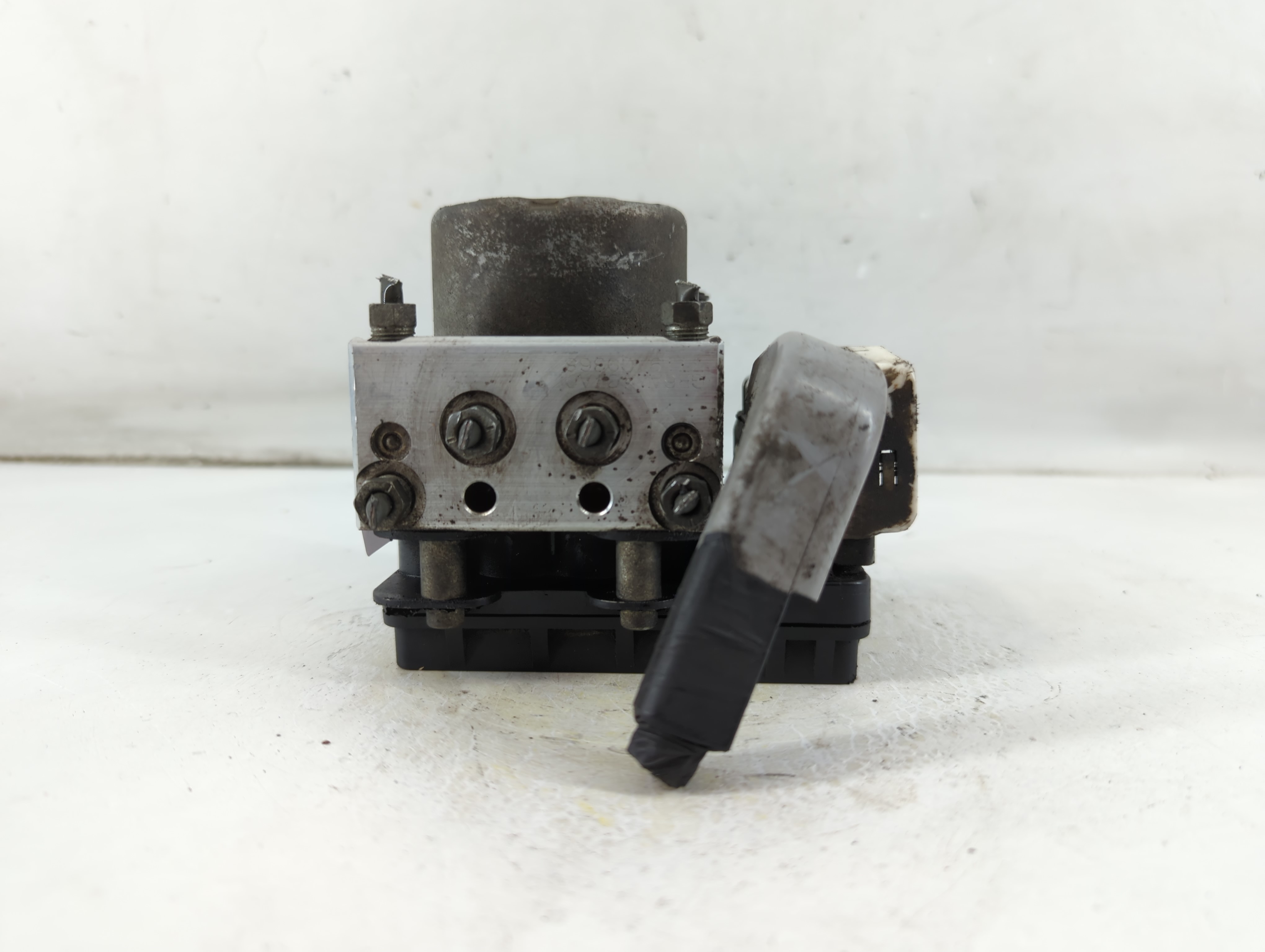 2006-2008 Mazda 6 Abs Pump Control Module 1050068 - Oemusedautoparts1.com