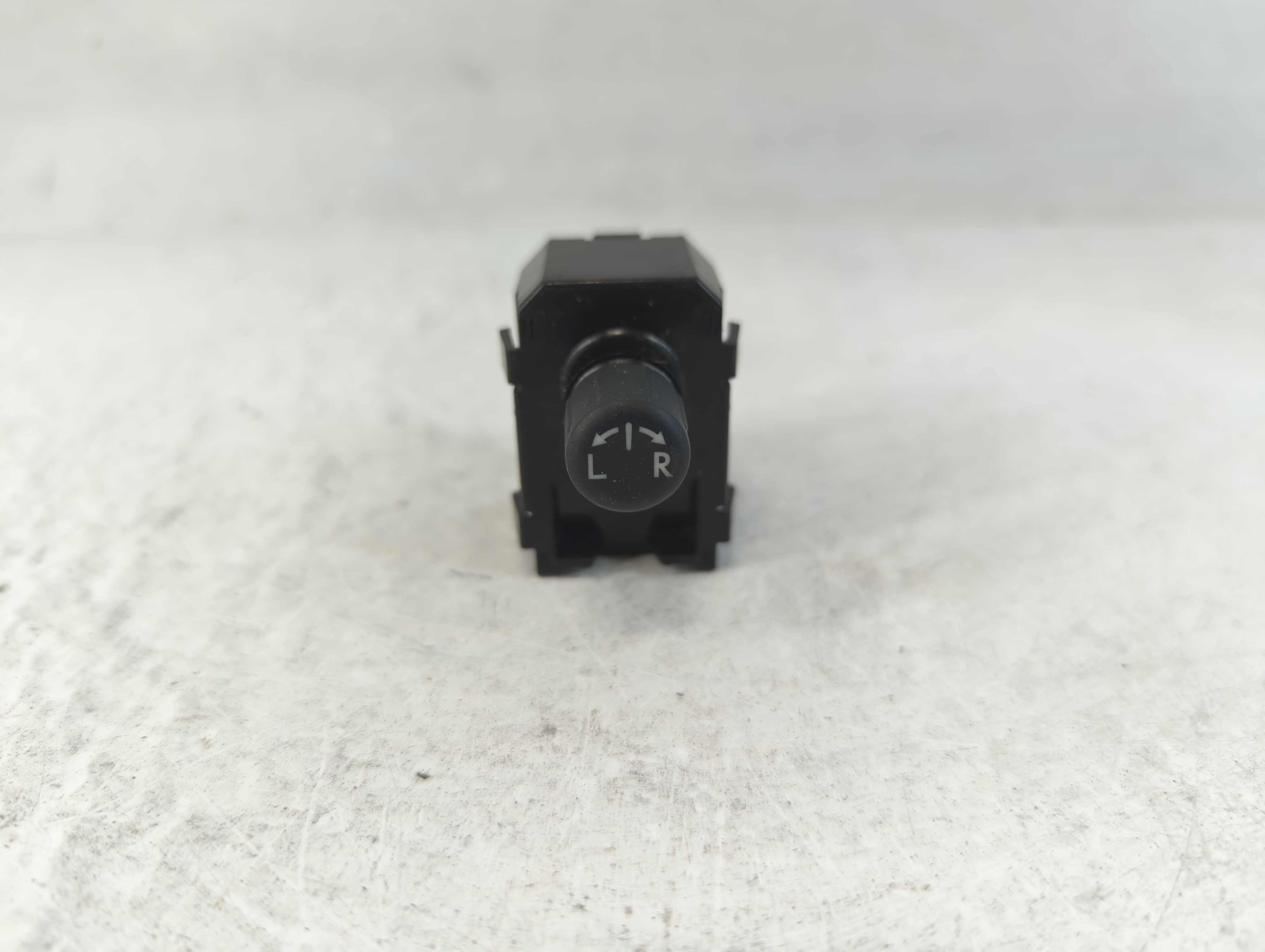 2018-2021 Subaru Wrx Driver Left Door Master Power Window Switch 1050256 - Oemusedautoparts1.com