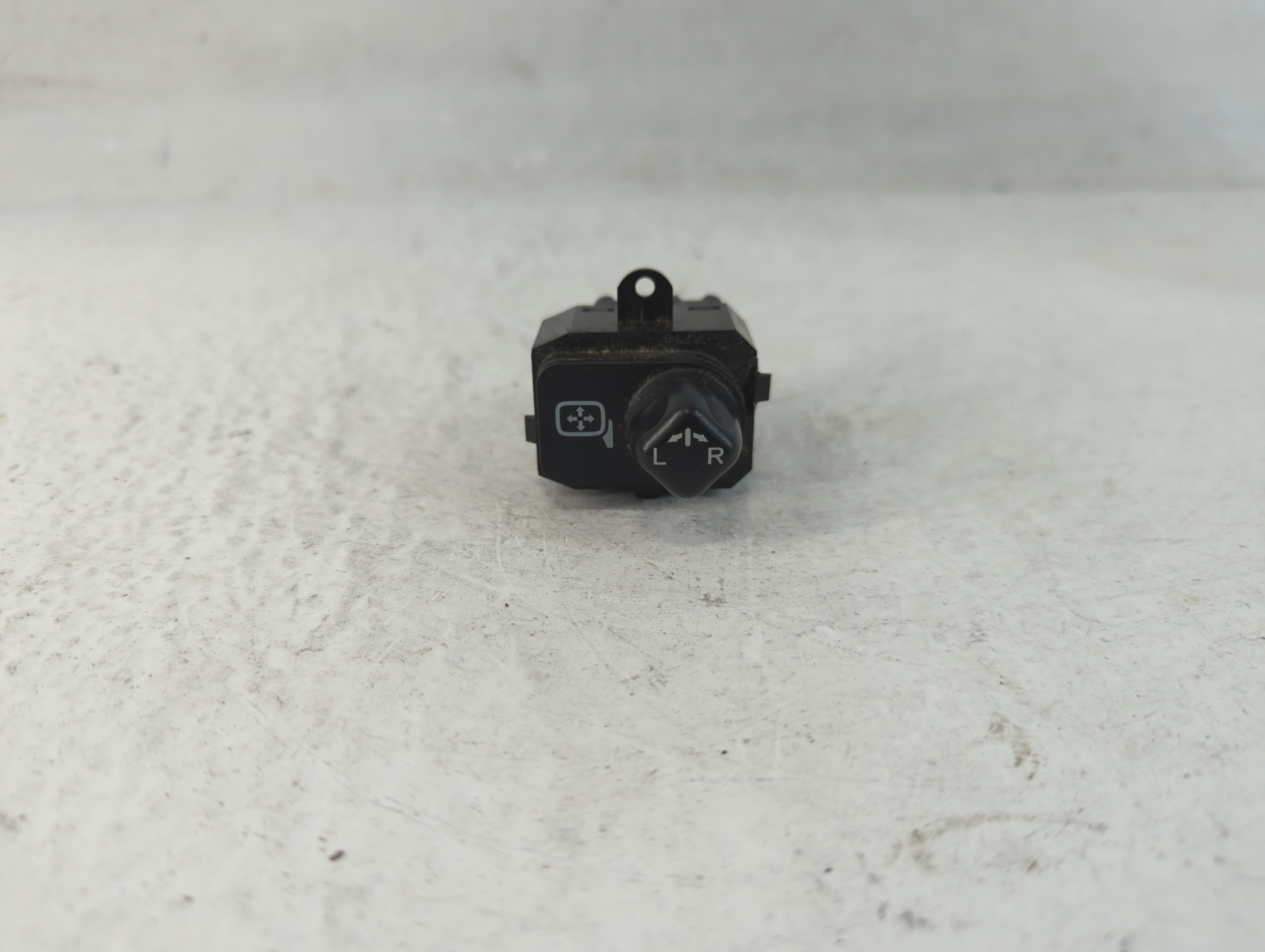 2003-2007 Honda Accord Driver Left Door Master Power Window Switch 1050453 - Oemusedautoparts1.com