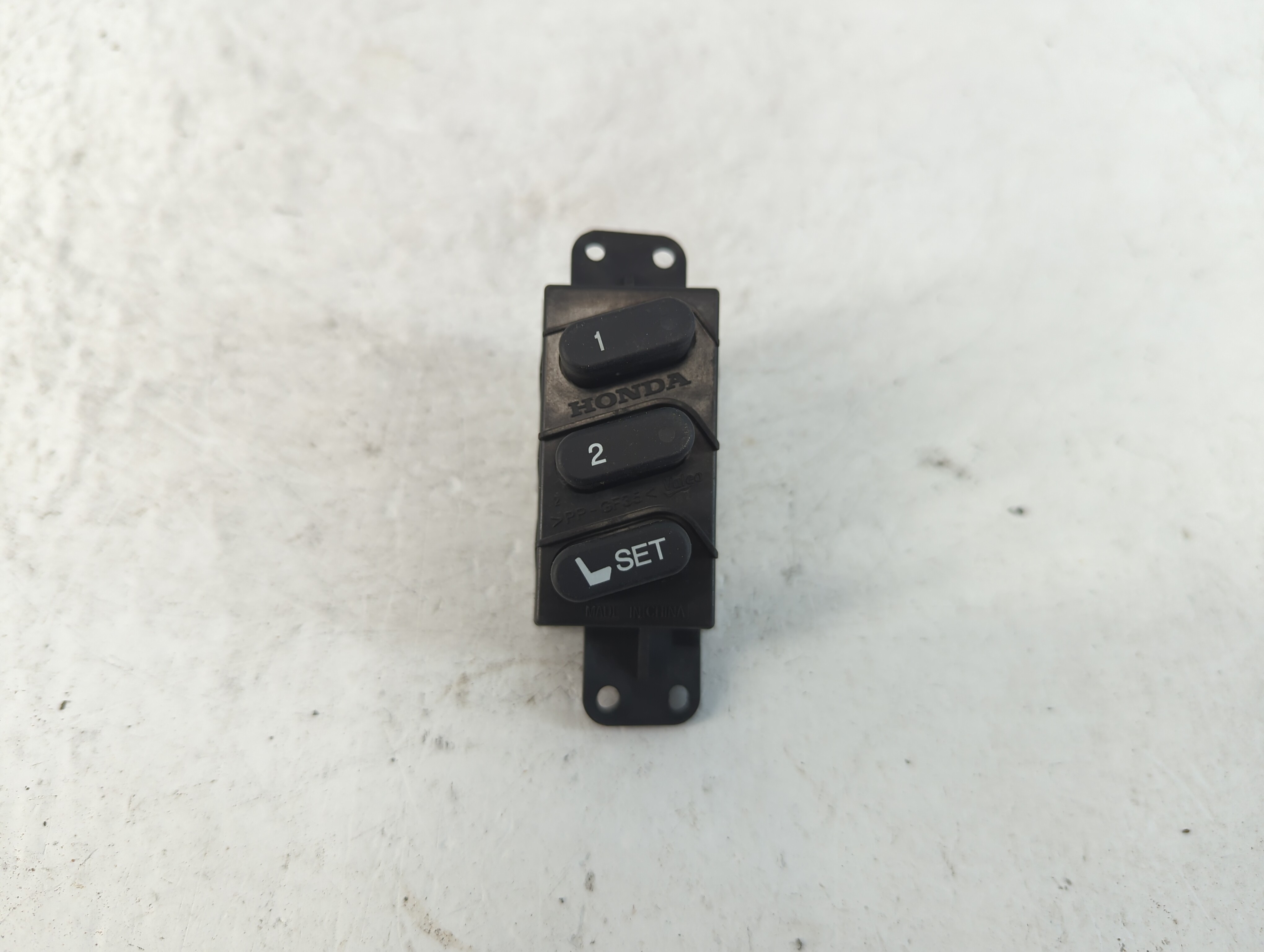 Picture of 2016-2022 Honda Pilot Driver Left Door Master Power Window Switch 1050651