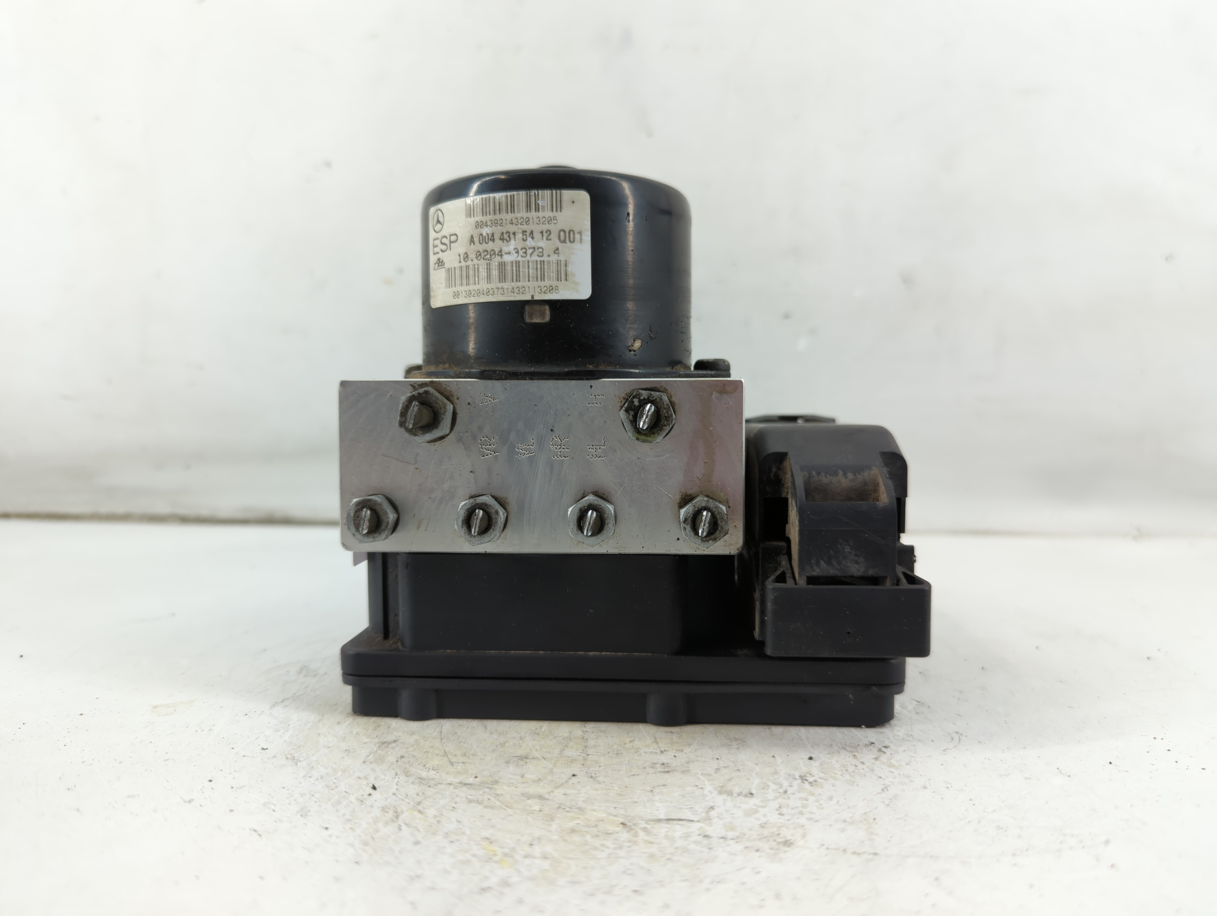 2003-2005 Mercedes-benz C230 Abs Pump Control Module 1050671 - Oemusedautoparts1.com