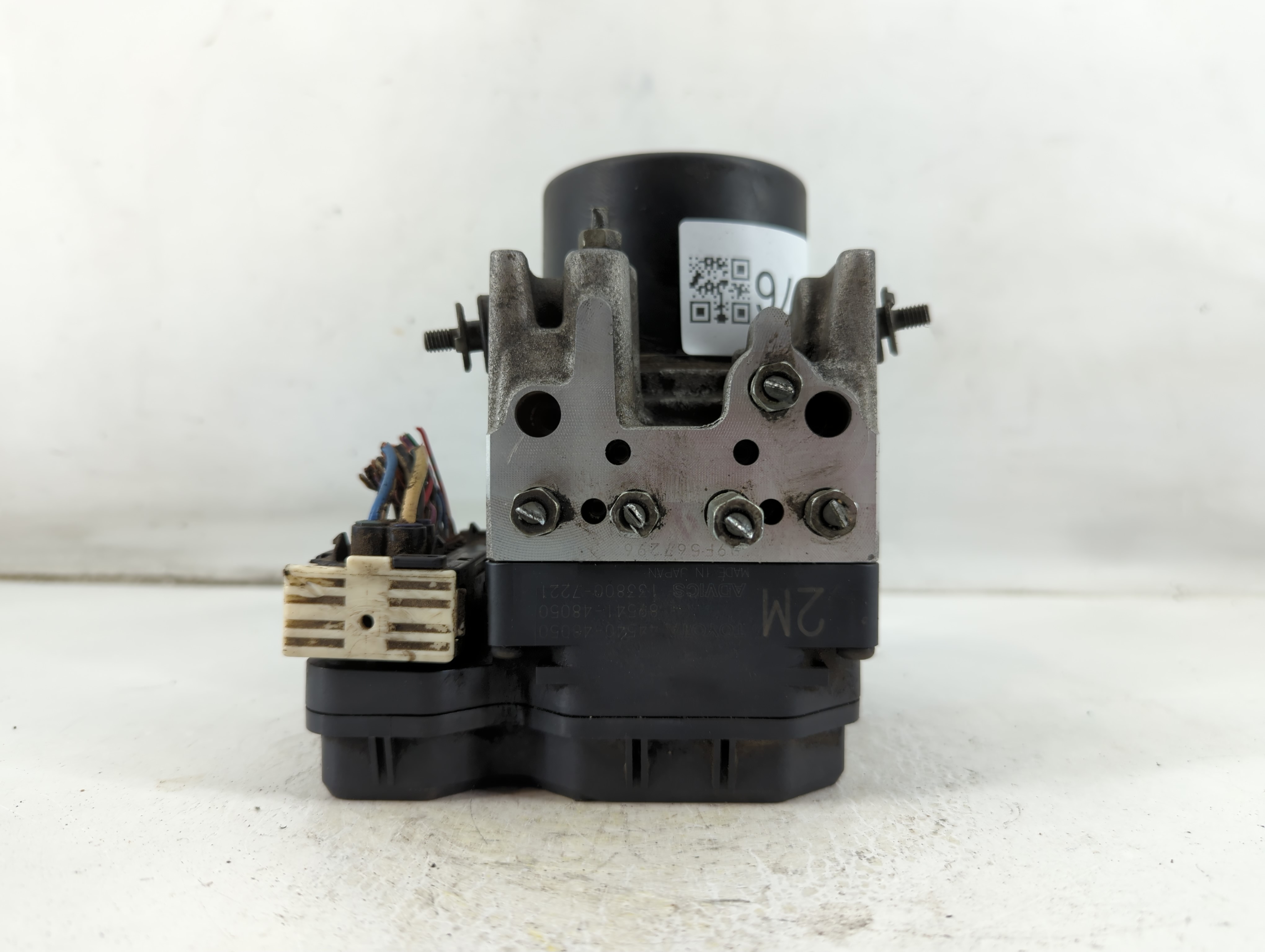 Picture of 2004-2006 Lexus Rx330 Abs Pump Control Module 1050676