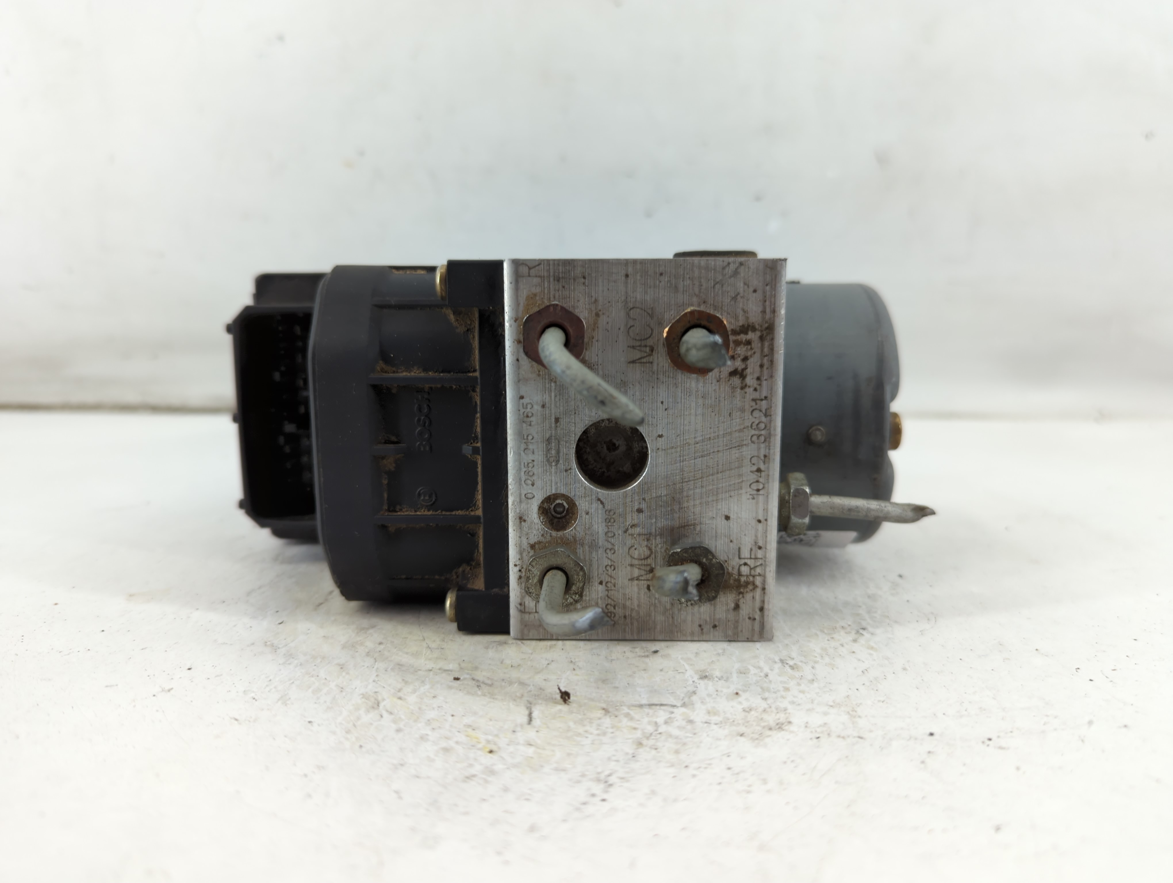 1999-2002 Pontiac Firebird Abs Pump Control Module 1050679 - Oemusedautoparts1.com