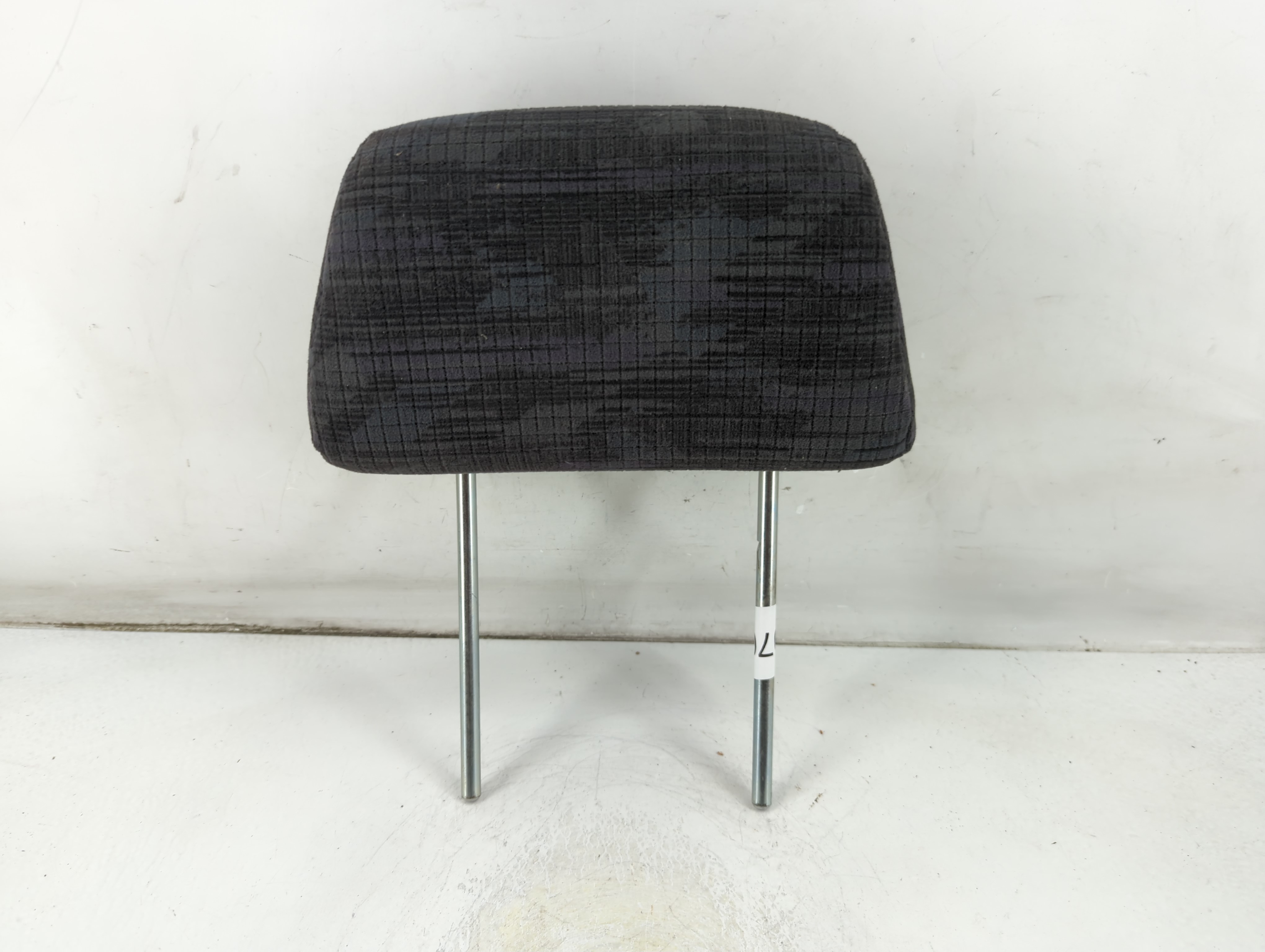 2002-2004 Honda Cr-v Headrest Head Rest Front Driver Passenger Seat 1050707 - Oemusedautoparts1.com