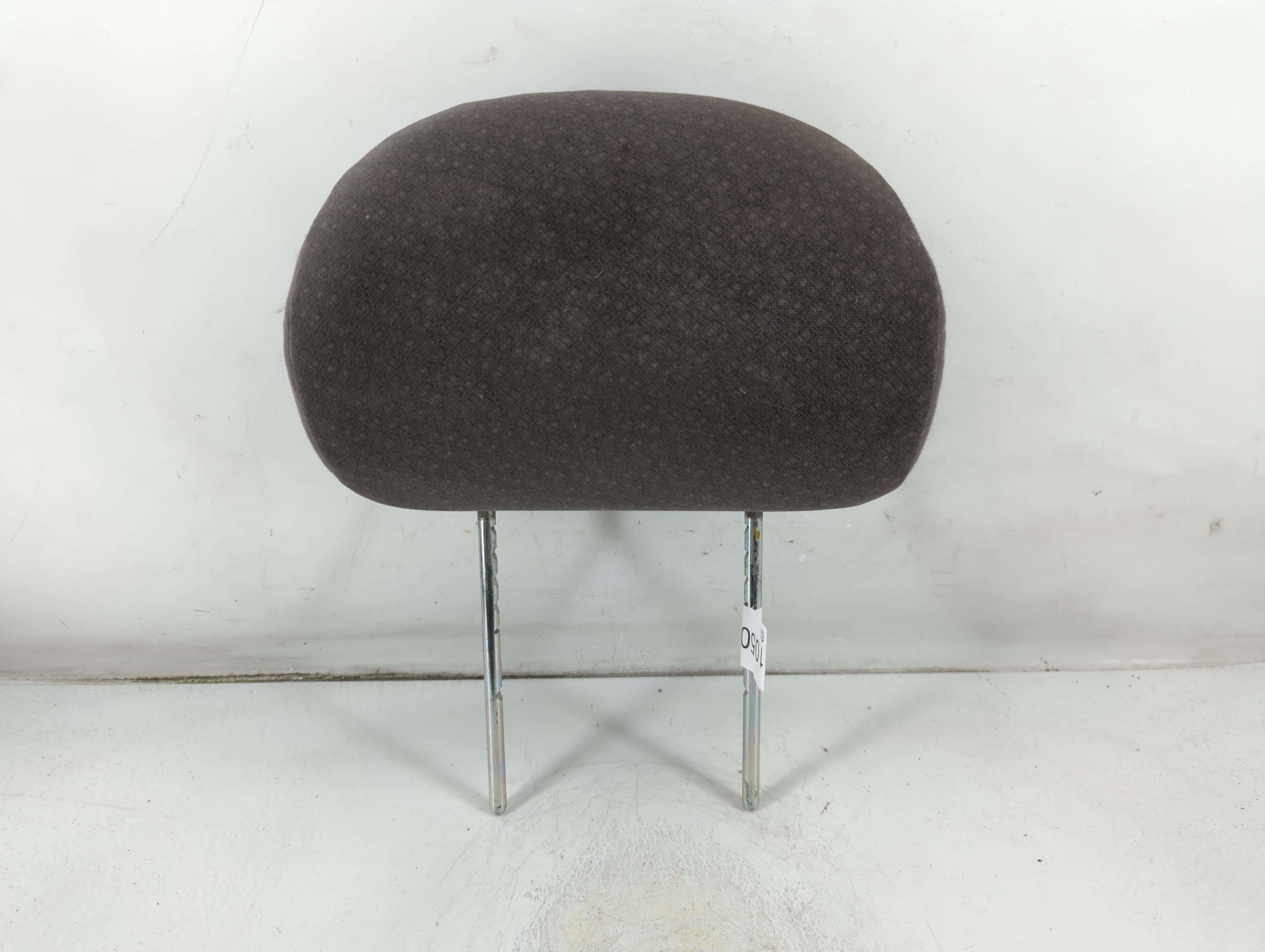 2002 Chrysler Pt Cruiser Headrest Head Rest Front Driver Passenger Seat 1050708 - Oemusedautoparts1.com