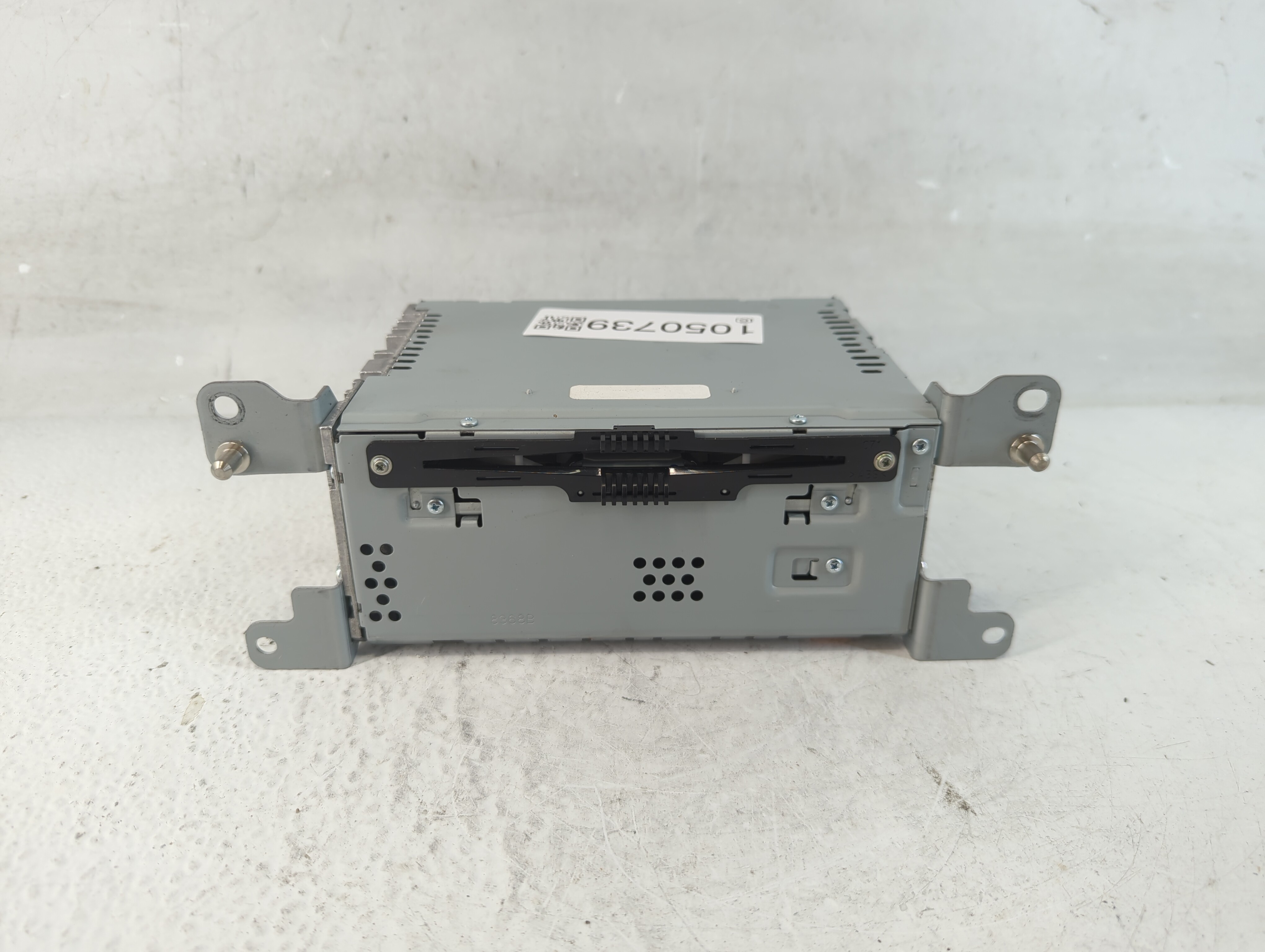 2017-2020 Ford Fusion Am Fm Cd Player Radio Receiver 1050739 - Oemusedautoparts1.com