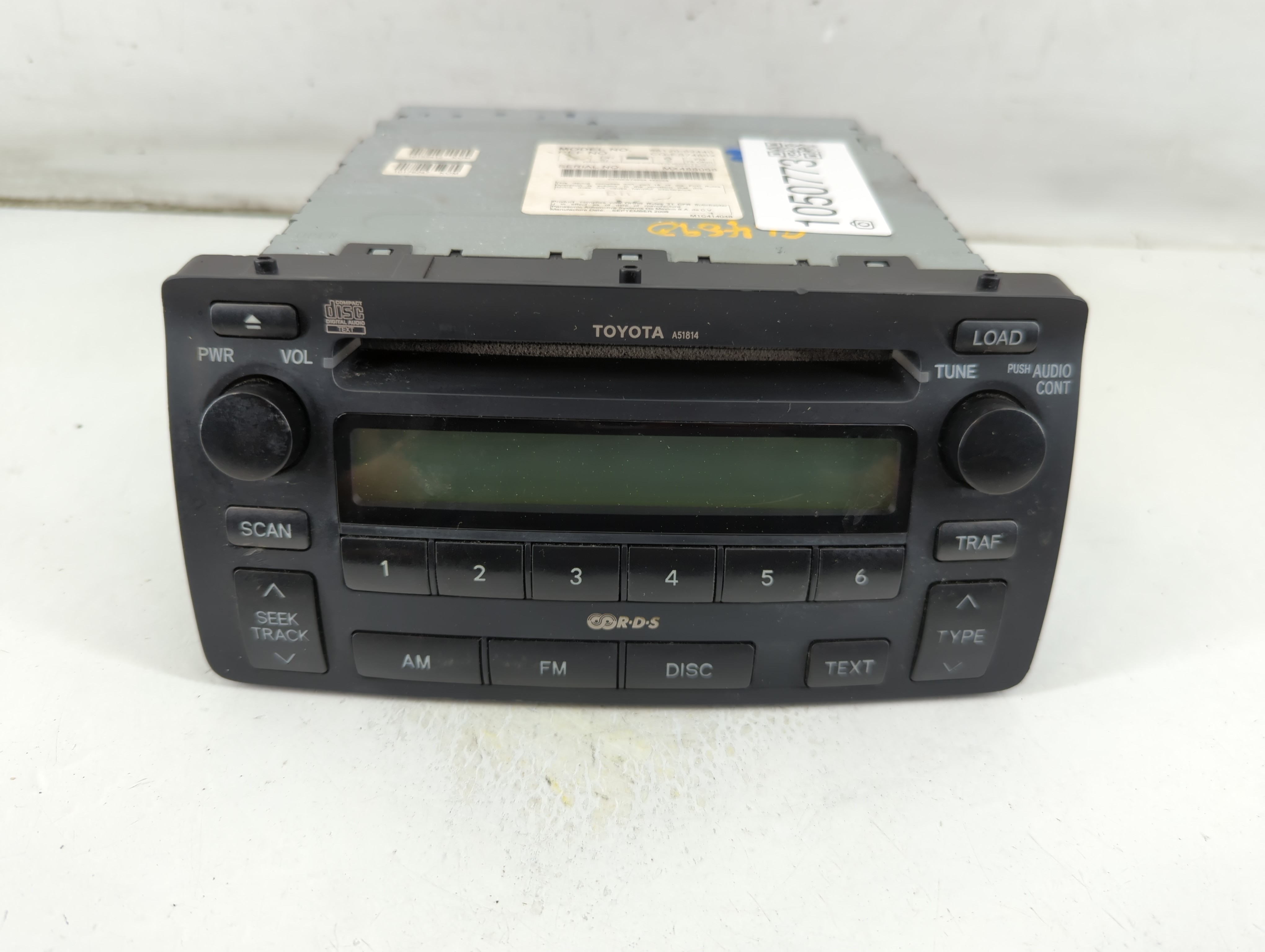 Picture of 2004-2008 Toyota Corolla Am Fm Cd Player Radio Receiver 1050773