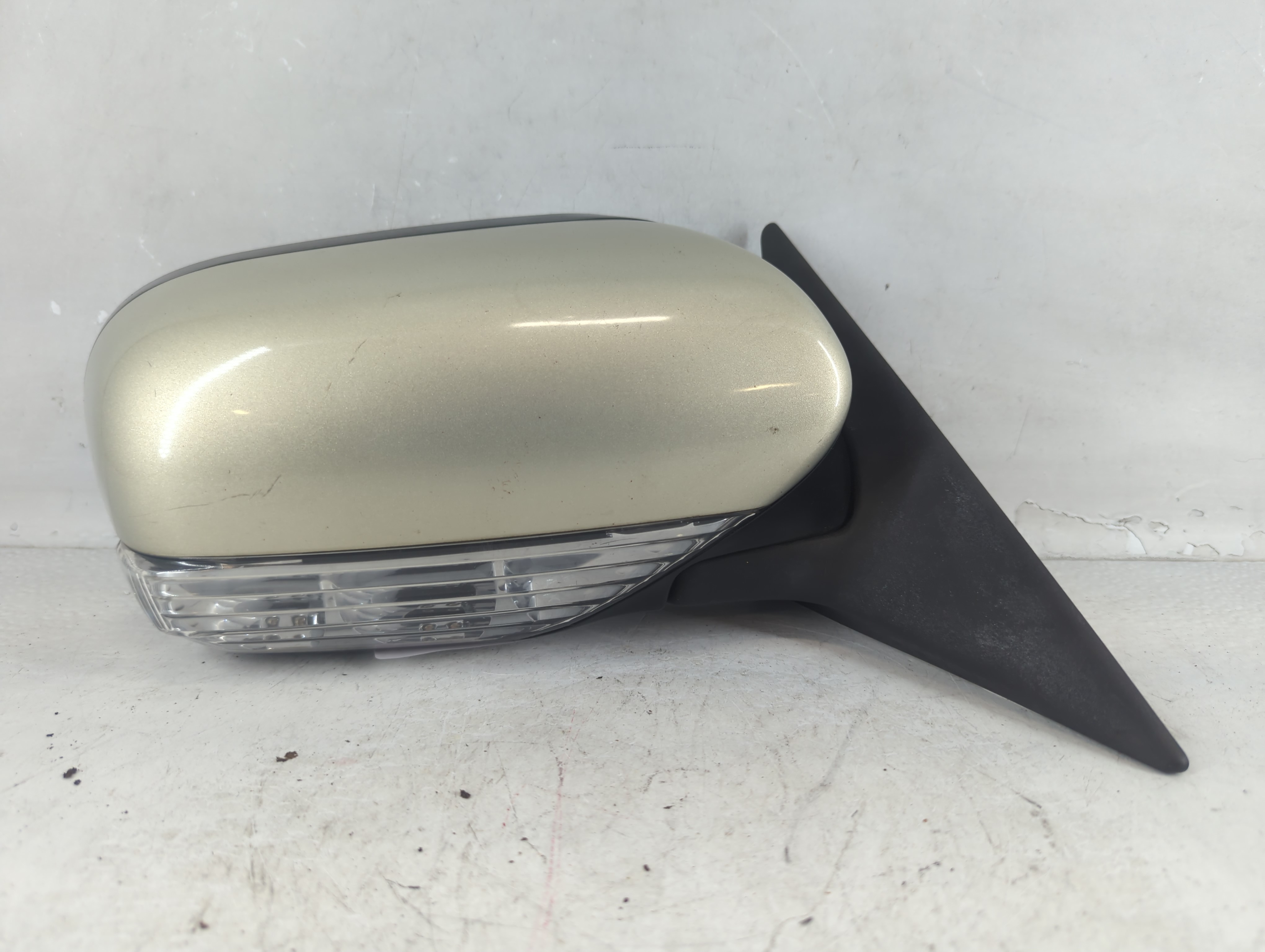 2005-2007 Subaru Legacy Passenger Right Side View Power Door Mirror 1050787 - Oemusedautoparts1.com