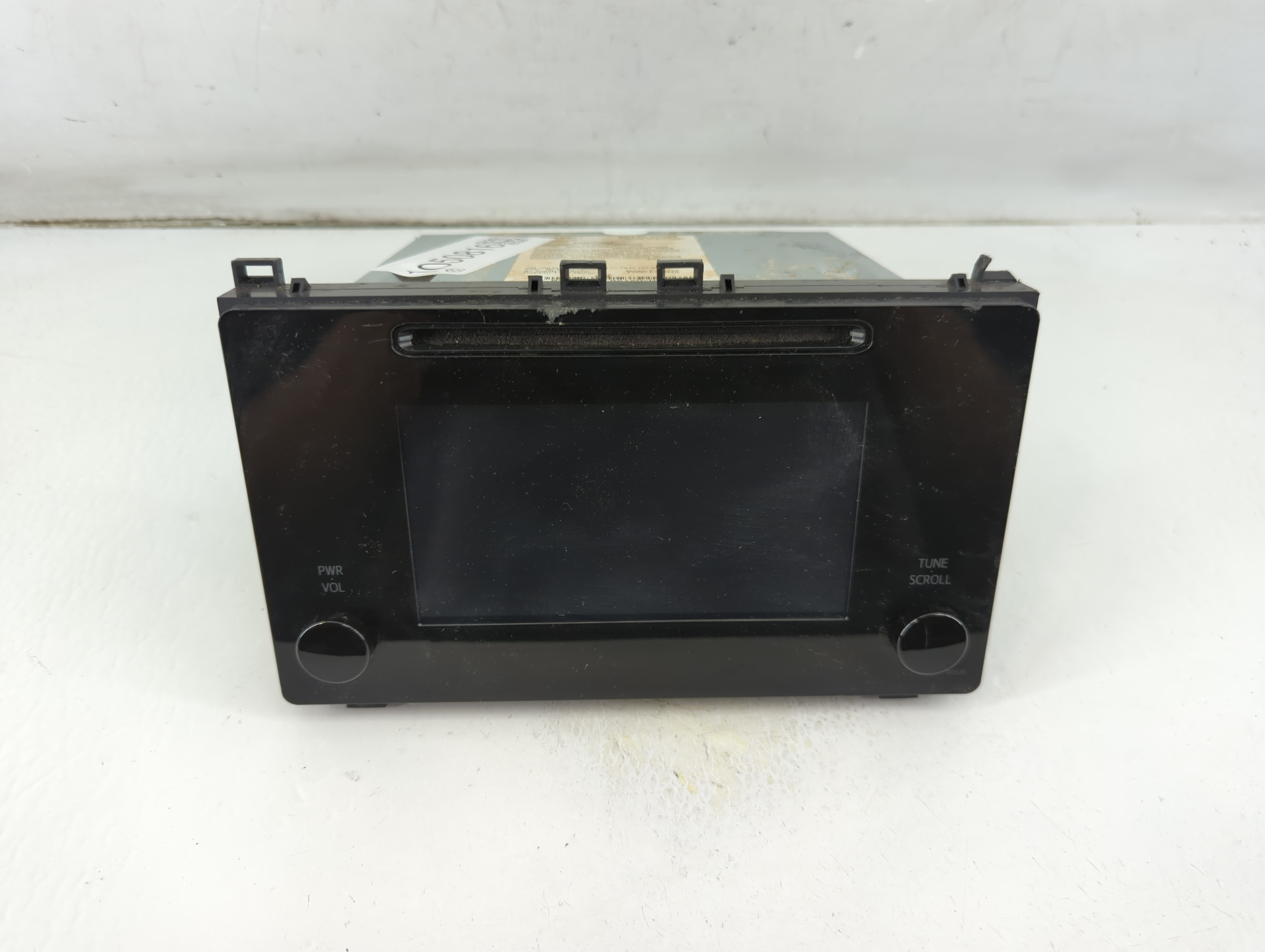 2017-2019 Toyota Corolla Am Fm Cd Player Radio Receiver 1050816 - Oemusedautoparts1.com