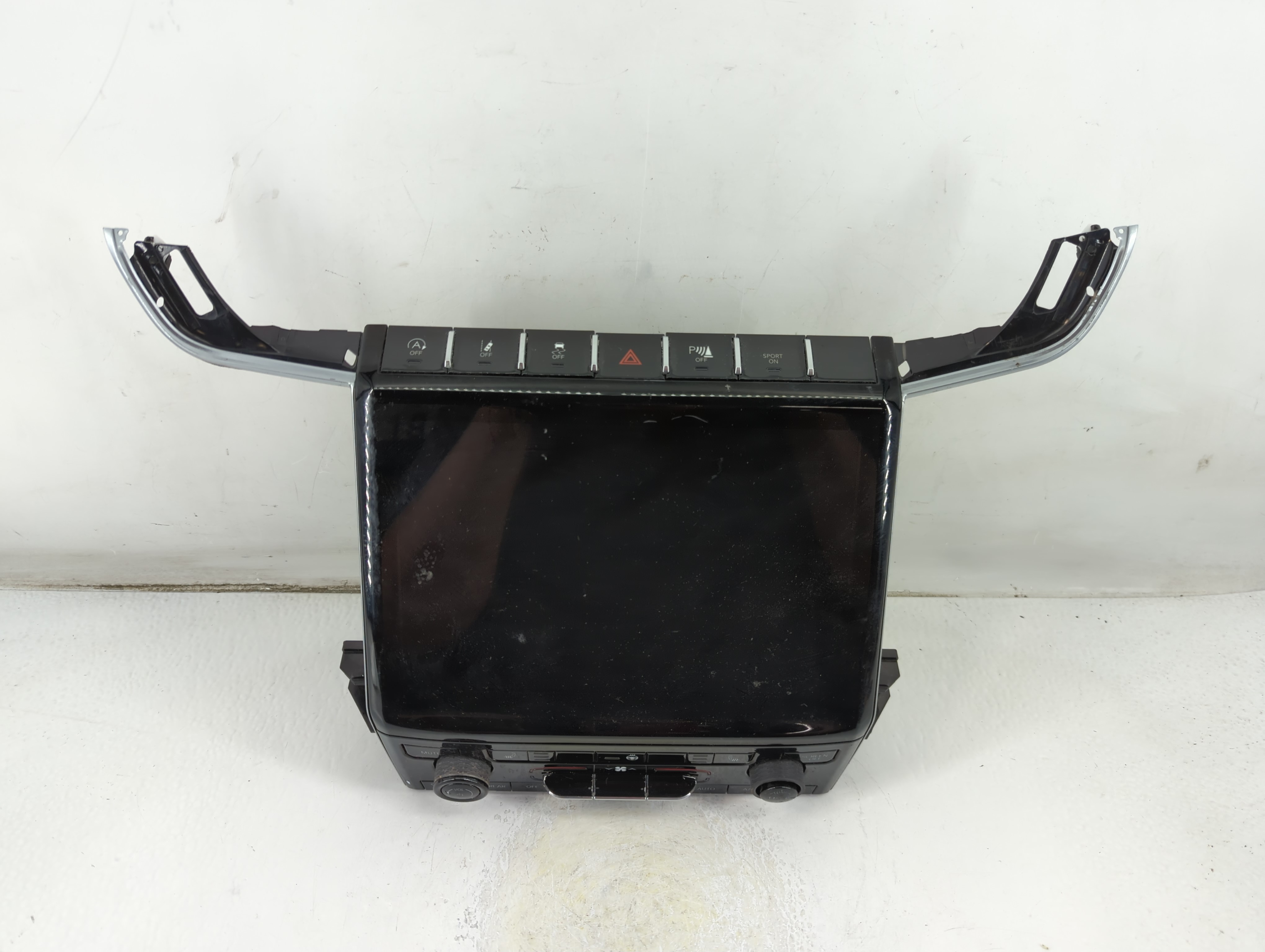 2021-2022 Jeep Grand Cherokee Am Fm Cd Player Radio Receiver 1050822 - Oemusedautoparts1.com