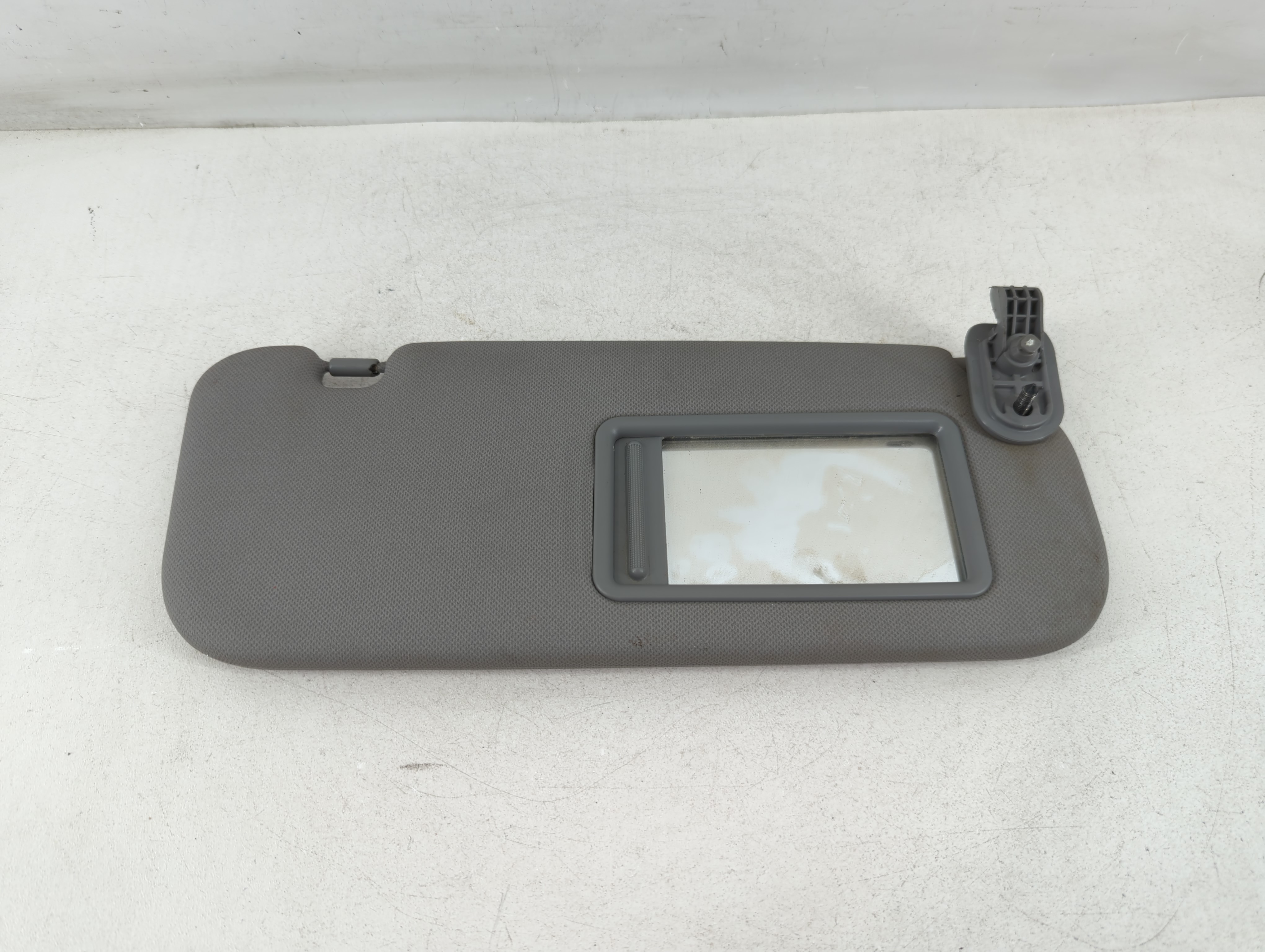 2009-2012 Hyundai Elantra Passenger Sun Visor Mirror Right Sunvisor 1050827 - Oemusedautoparts1.com